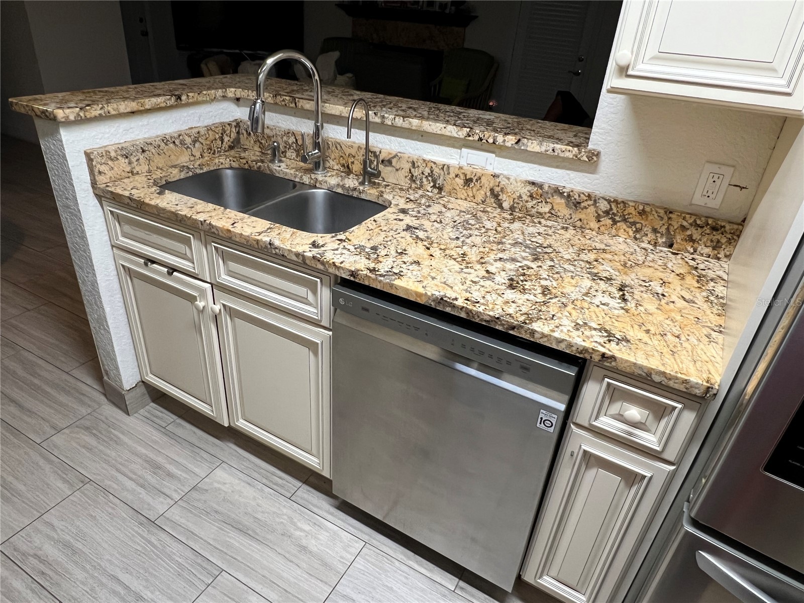 5587 Devonbriar Way #J105 Orlando FL 32822 O6409008 image9