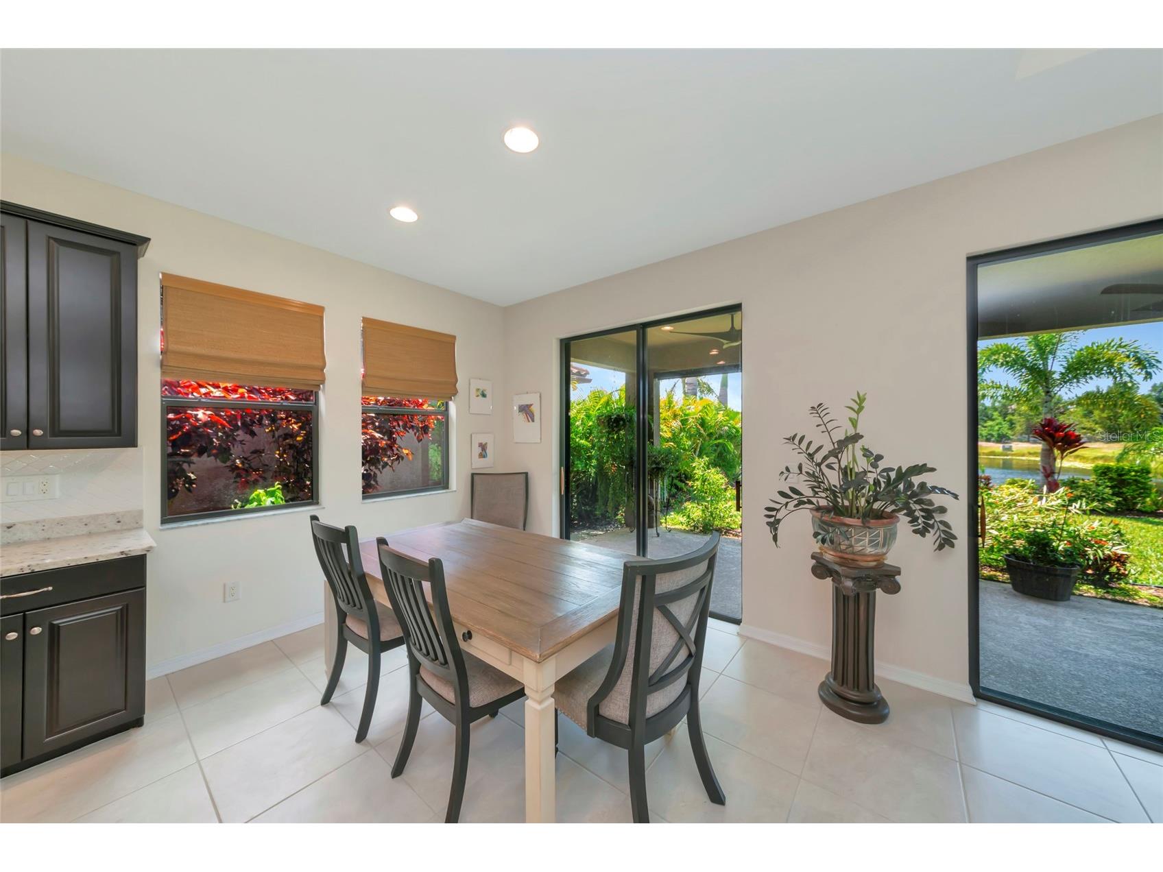 5587 Foxtail Palm Lane Sarasota FL 34233 A4693177 image13