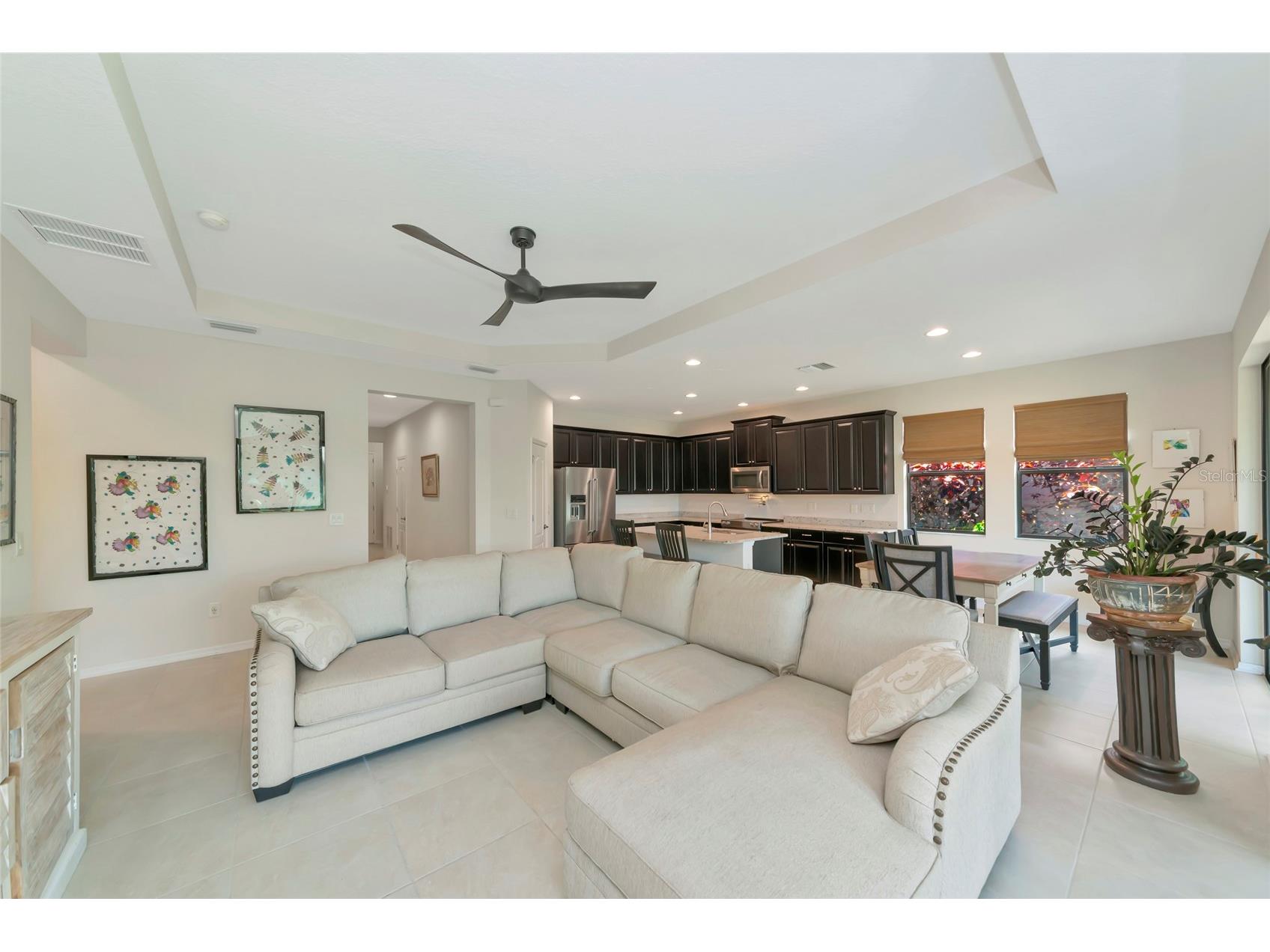 5587 Foxtail Palm Lane Sarasota FL 34233 A4693177 image14