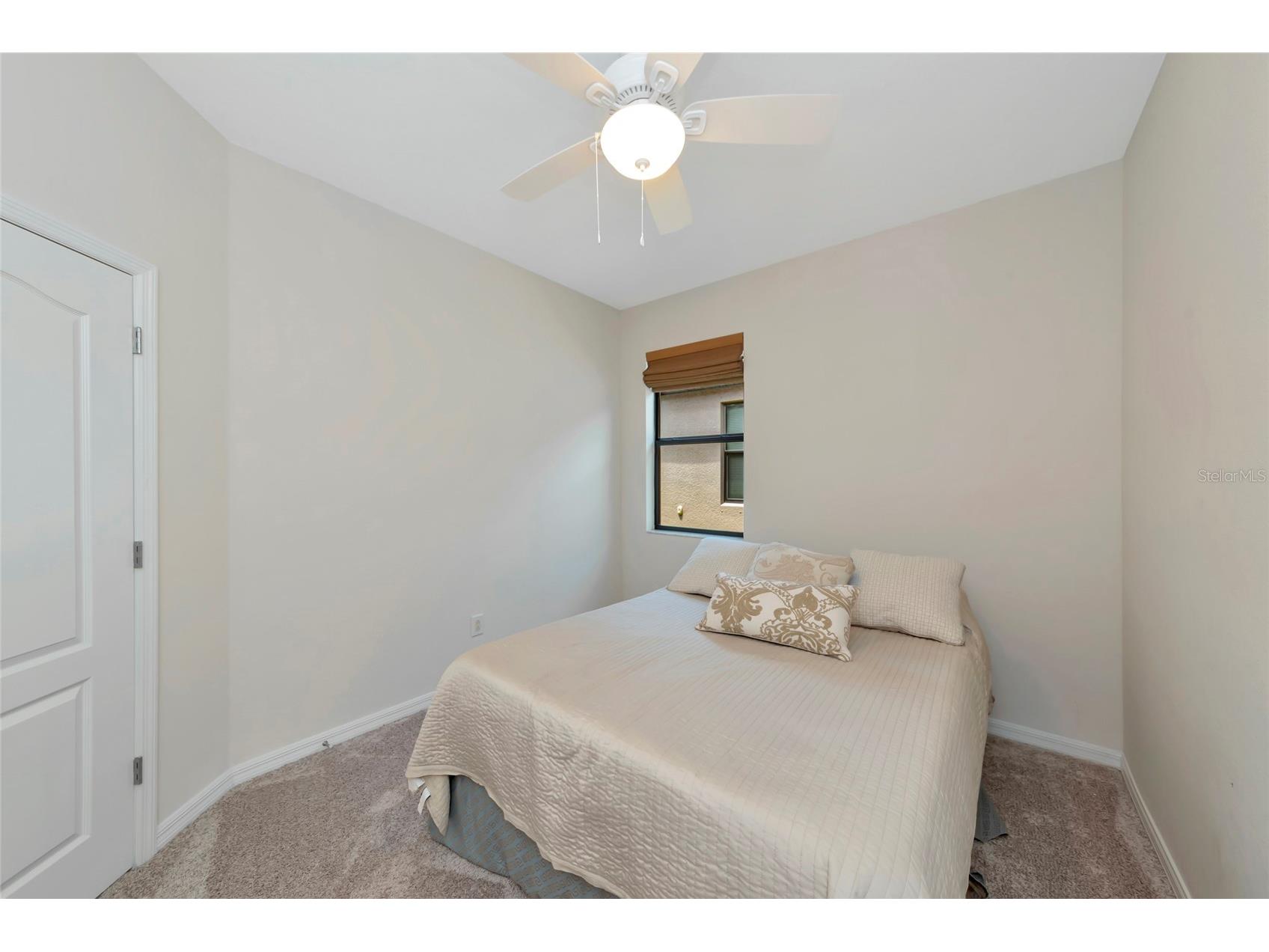 5587 Foxtail Palm Lane Sarasota FL 34233 A4693177 image27