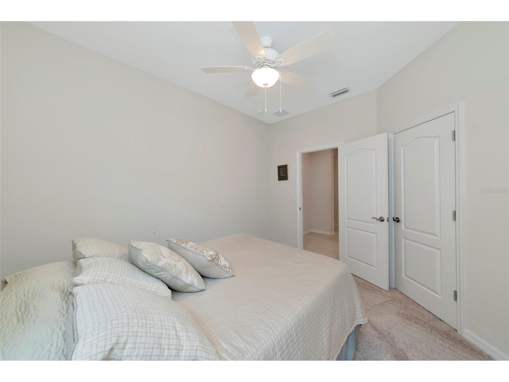 5587 Foxtail Palm Lane Sarasota FL 34233 A4693177 image28