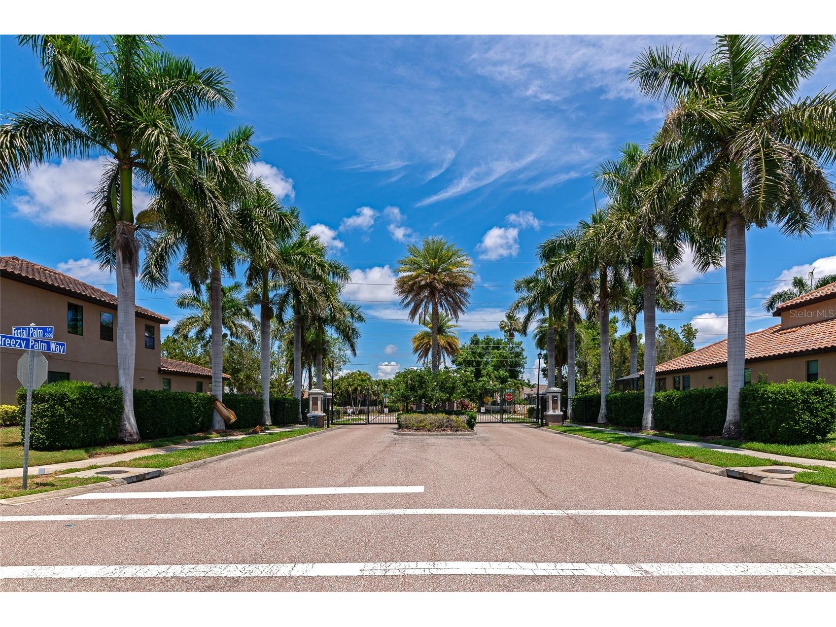 5587 Foxtail Palm Lane Sarasota FL 34233 A4693177 image35