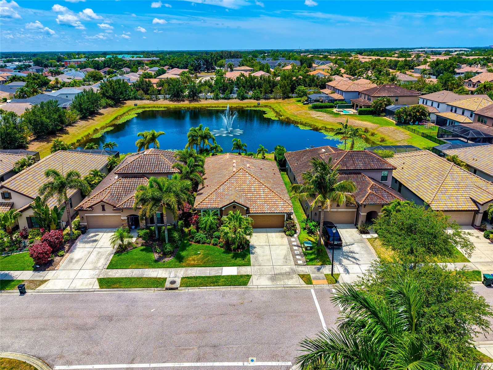 5587 Foxtail Palm Lane Sarasota FL 34233 A4693177 image7