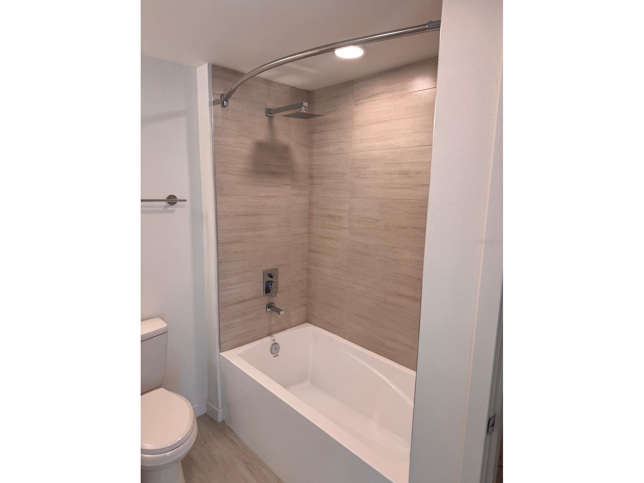 5587 Millenia Boulevard #202 Orlando FL 32839 S5148121 image4