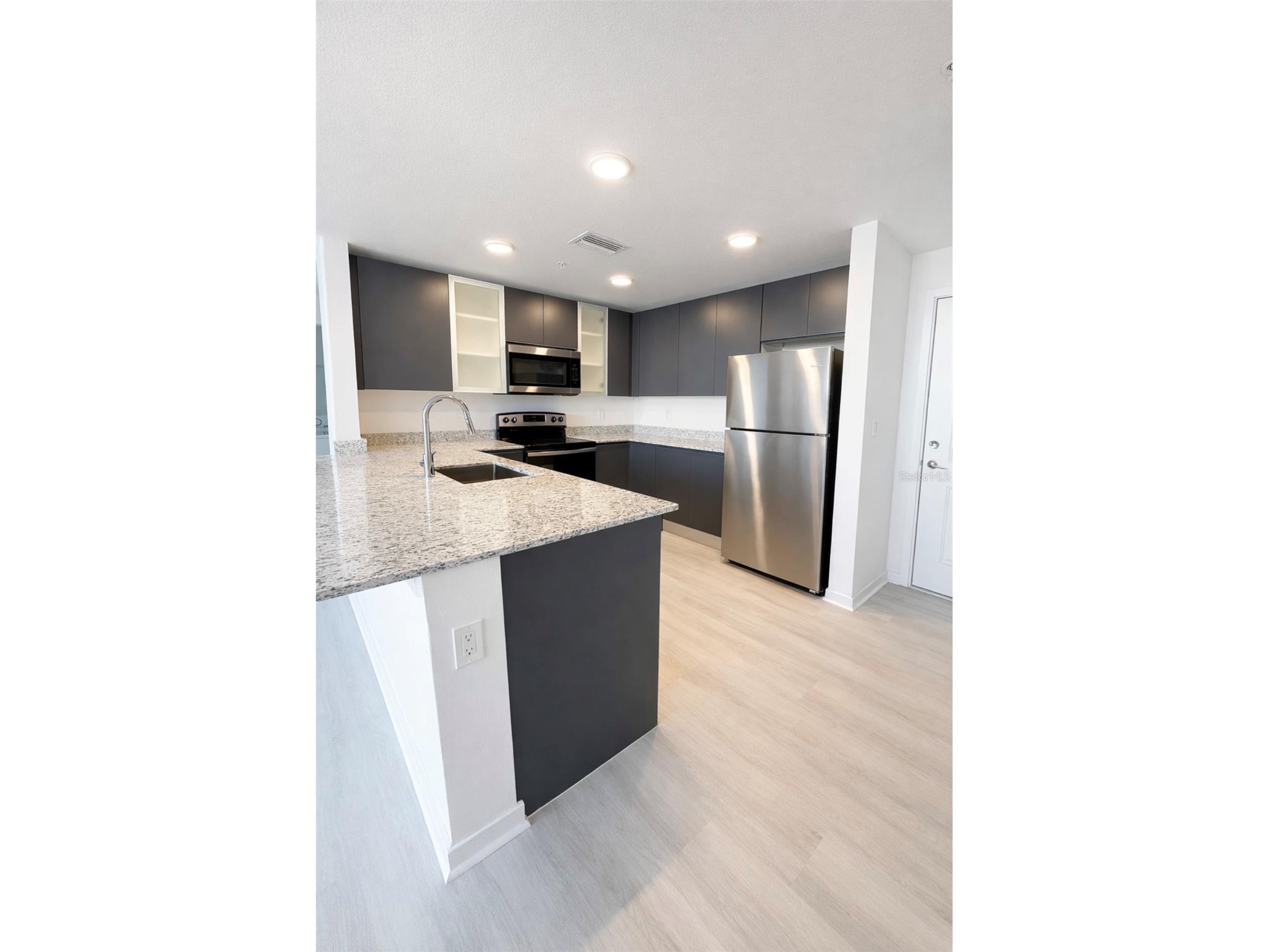 5587 Millenia Boulevard #211 Orlando FL 32839 S5144802 image1