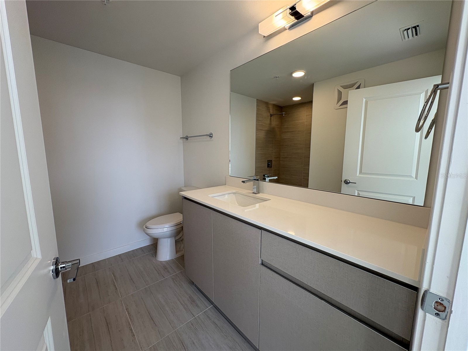 5587 Millenia Park Blvd #121 Orlando FL 32839 O6384812 image10