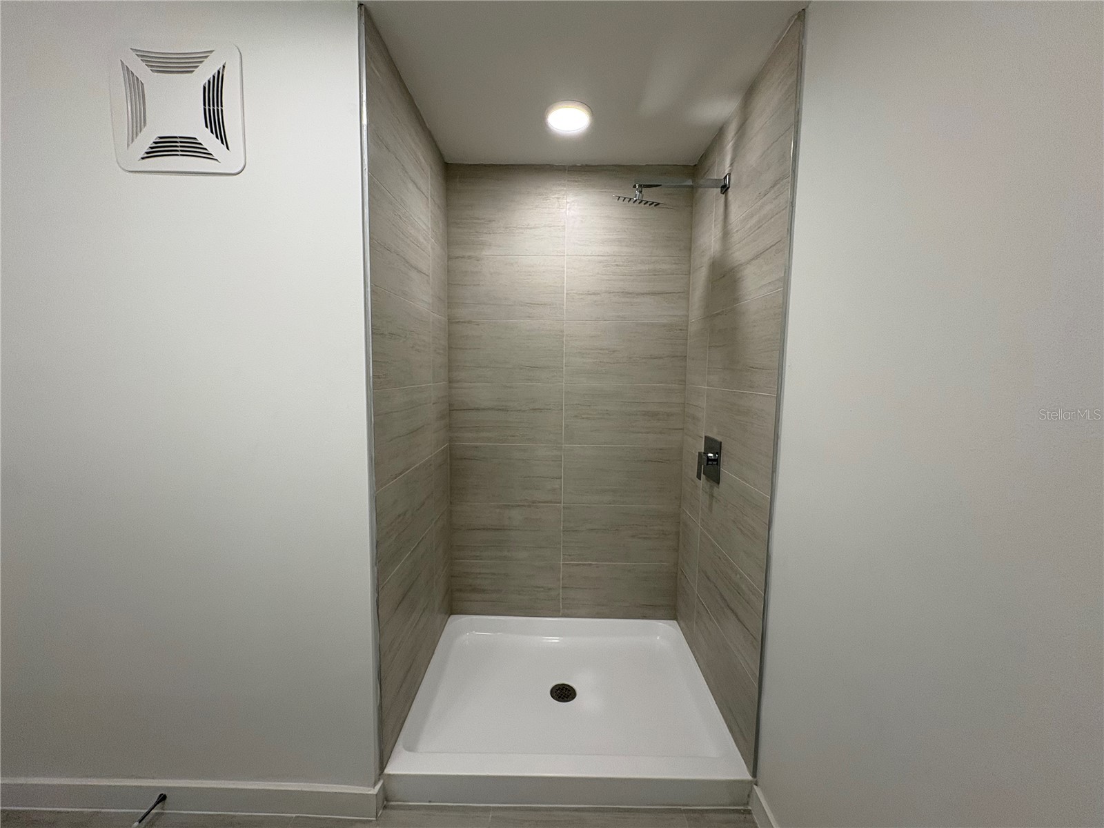 5587 Millenia Park Blvd #121 Orlando FL 32839 O6384812 image12