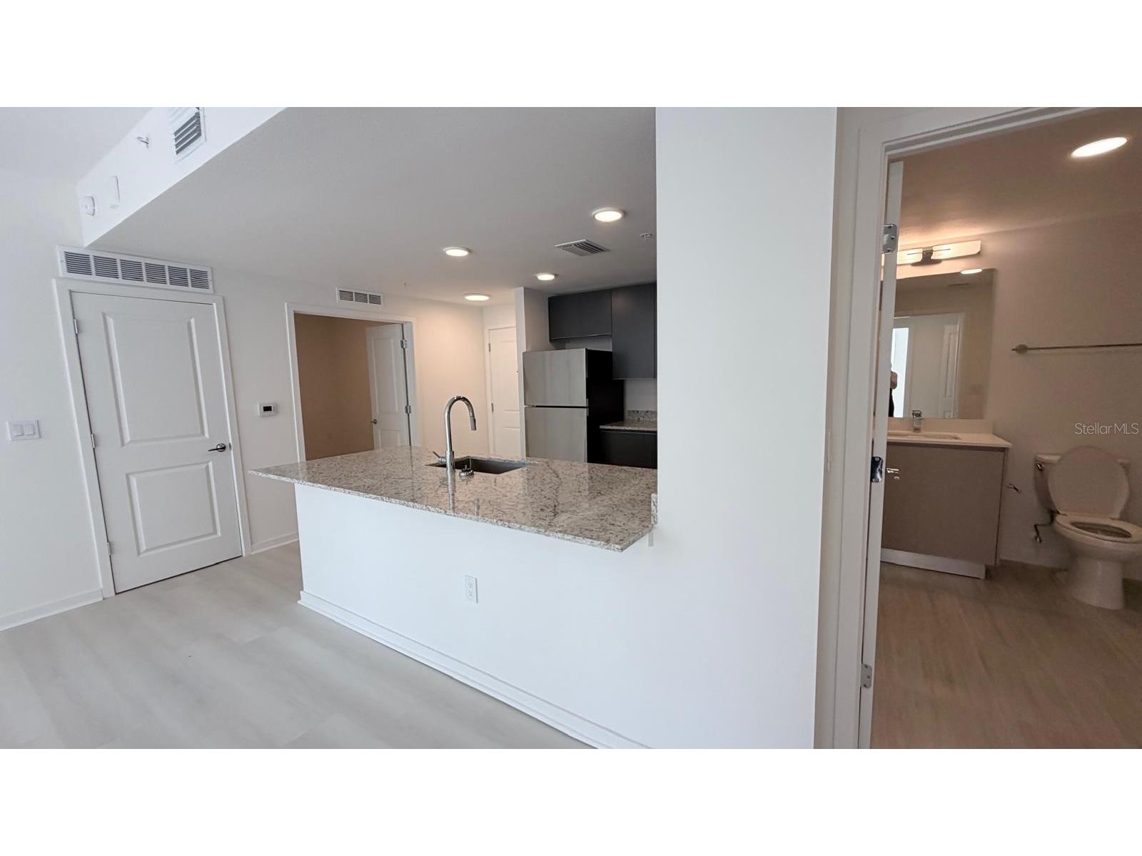 5587 Millenia Park Blvd #210 Orlando FL 32839 S5146957 image24