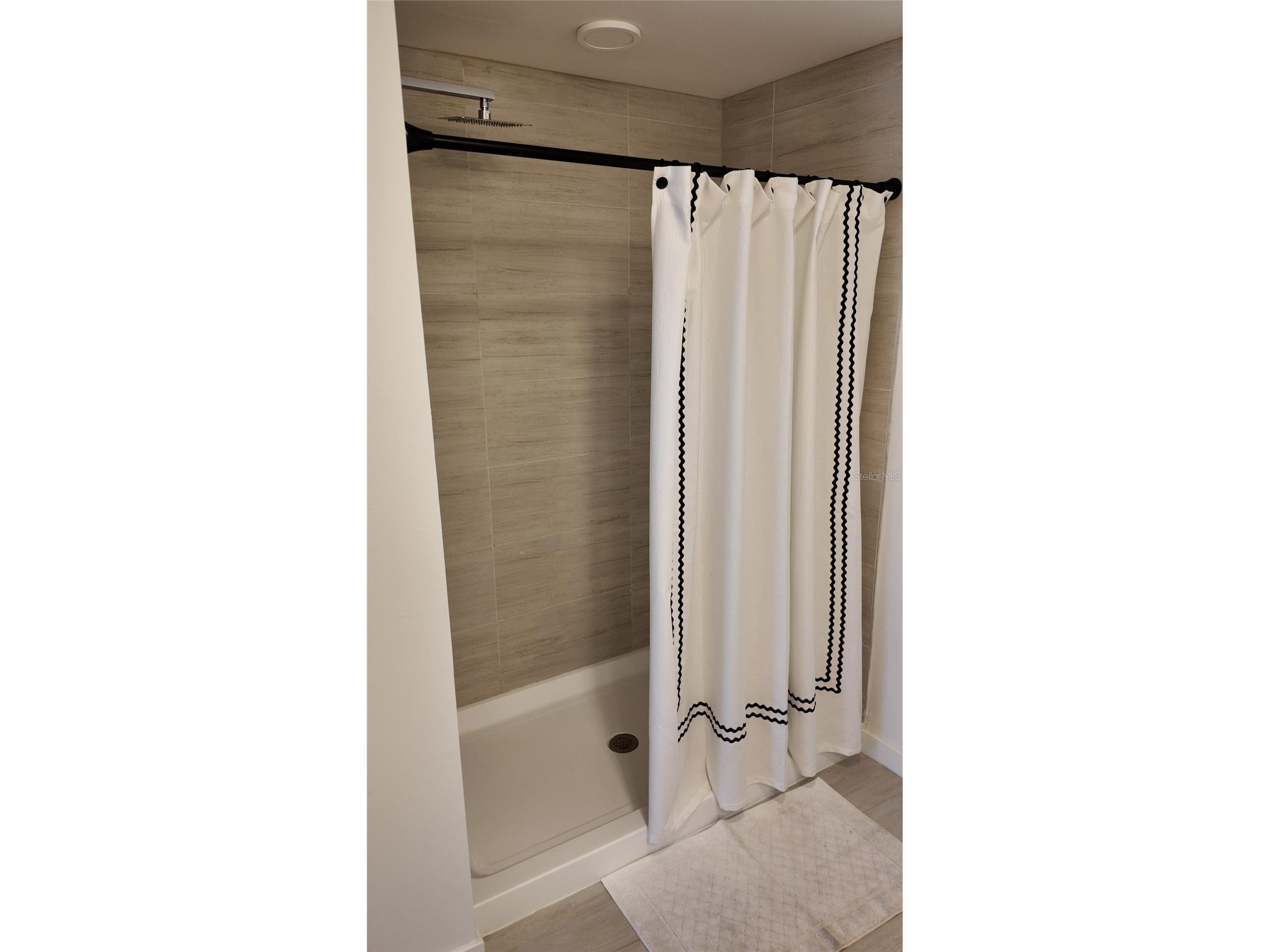 5587 Millenia Park Blvd #218 Orlando FL 32839 O6381791 image7