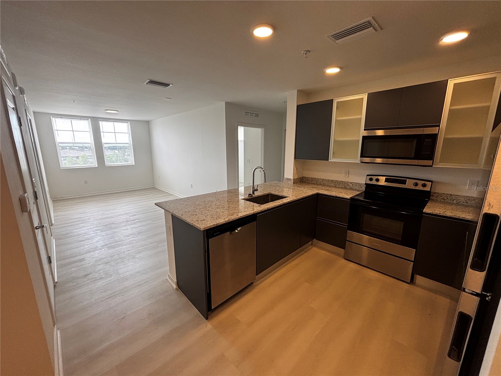 5587 Millenia Park Blvd #524 Orlando FL 32839 O6384733 image5