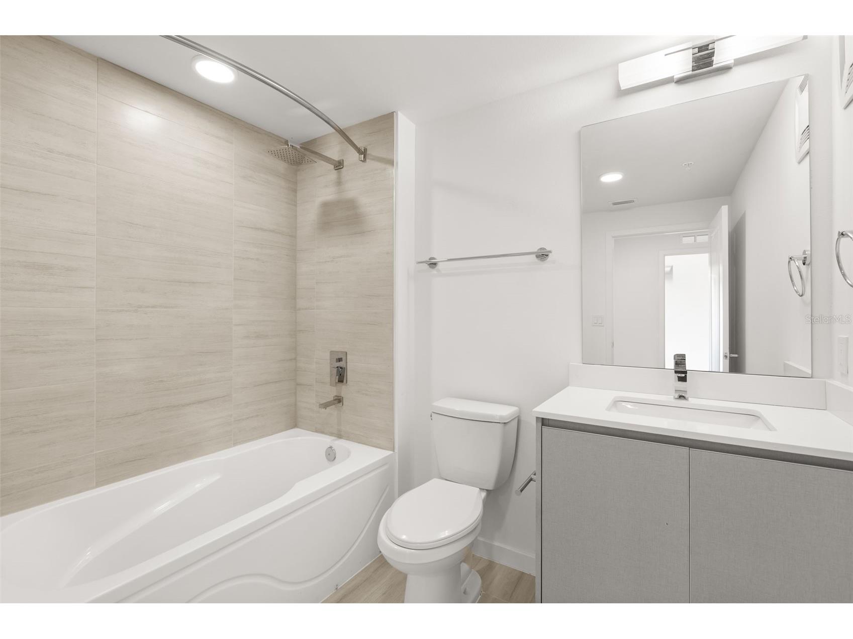 5587 Millenia Park Boulevard #308 Orlando FL 32839 O6402548 image27