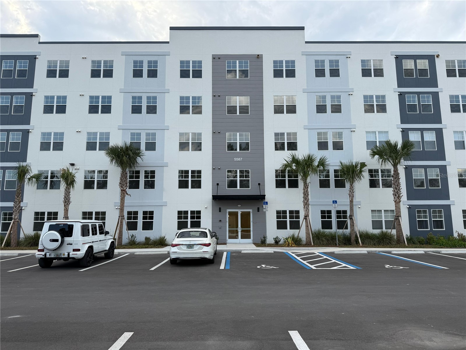 5587 Millenia Park Boulevard #402 Orlando FL 32839 O6401782 image1