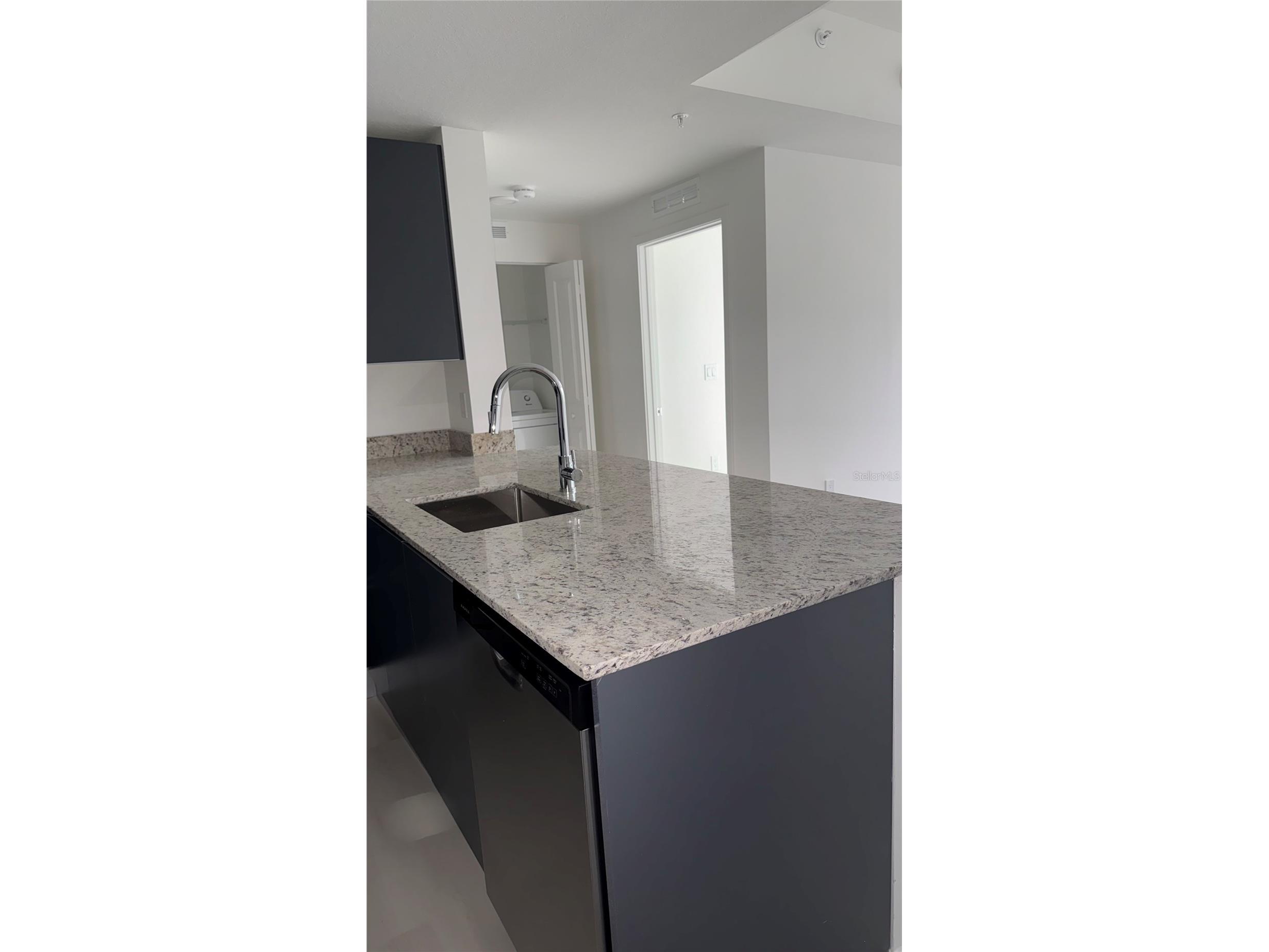 5587 Millenia Park Boulevard #402 Orlando FL 32839 O6401782 image13
