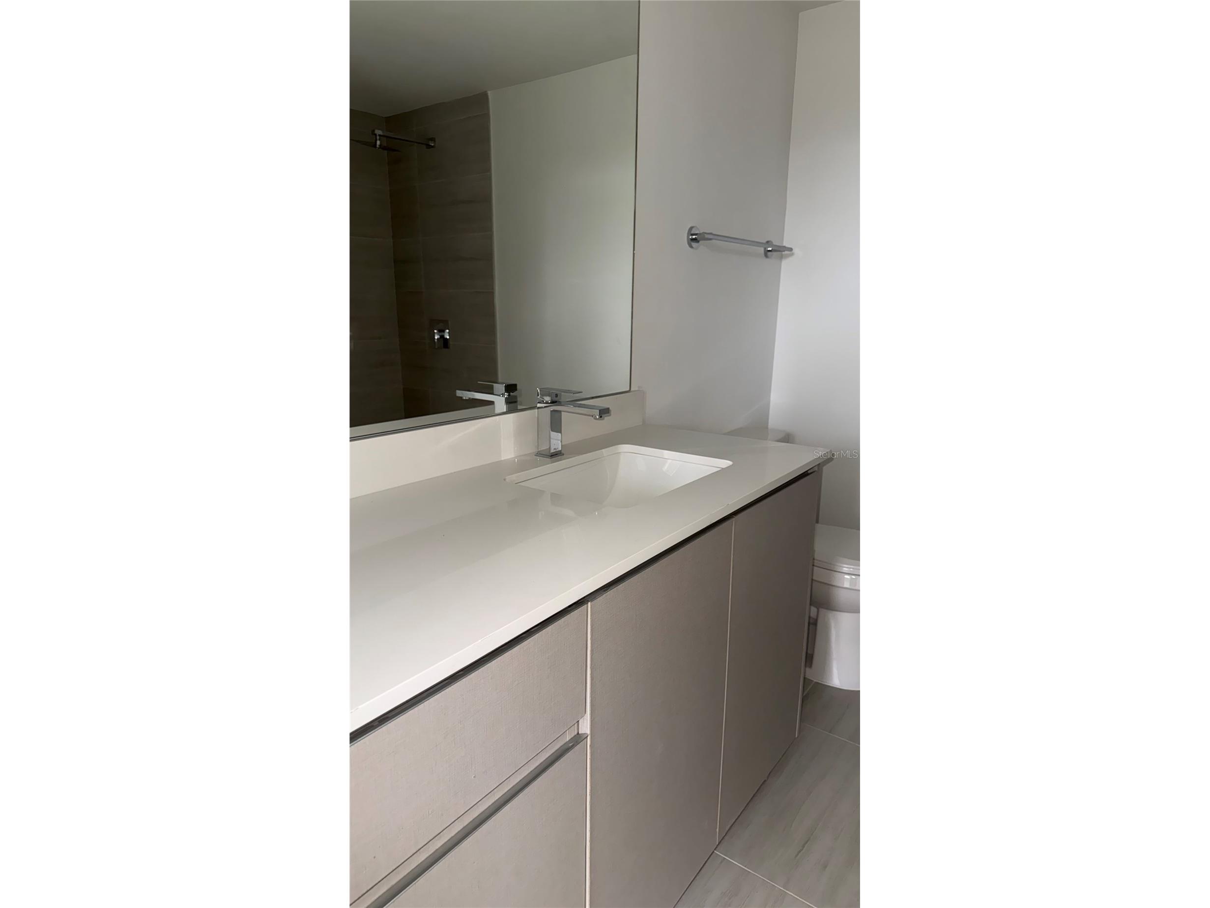 5587 Millenia Park Boulevard #402 Orlando FL 32839 O6401782 image25