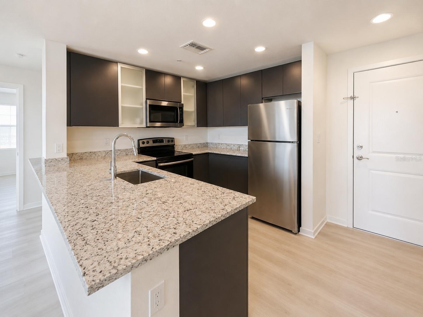 5587 Millenia Park Boulevard #424 Orlando FL 32839 O6417173 image1
