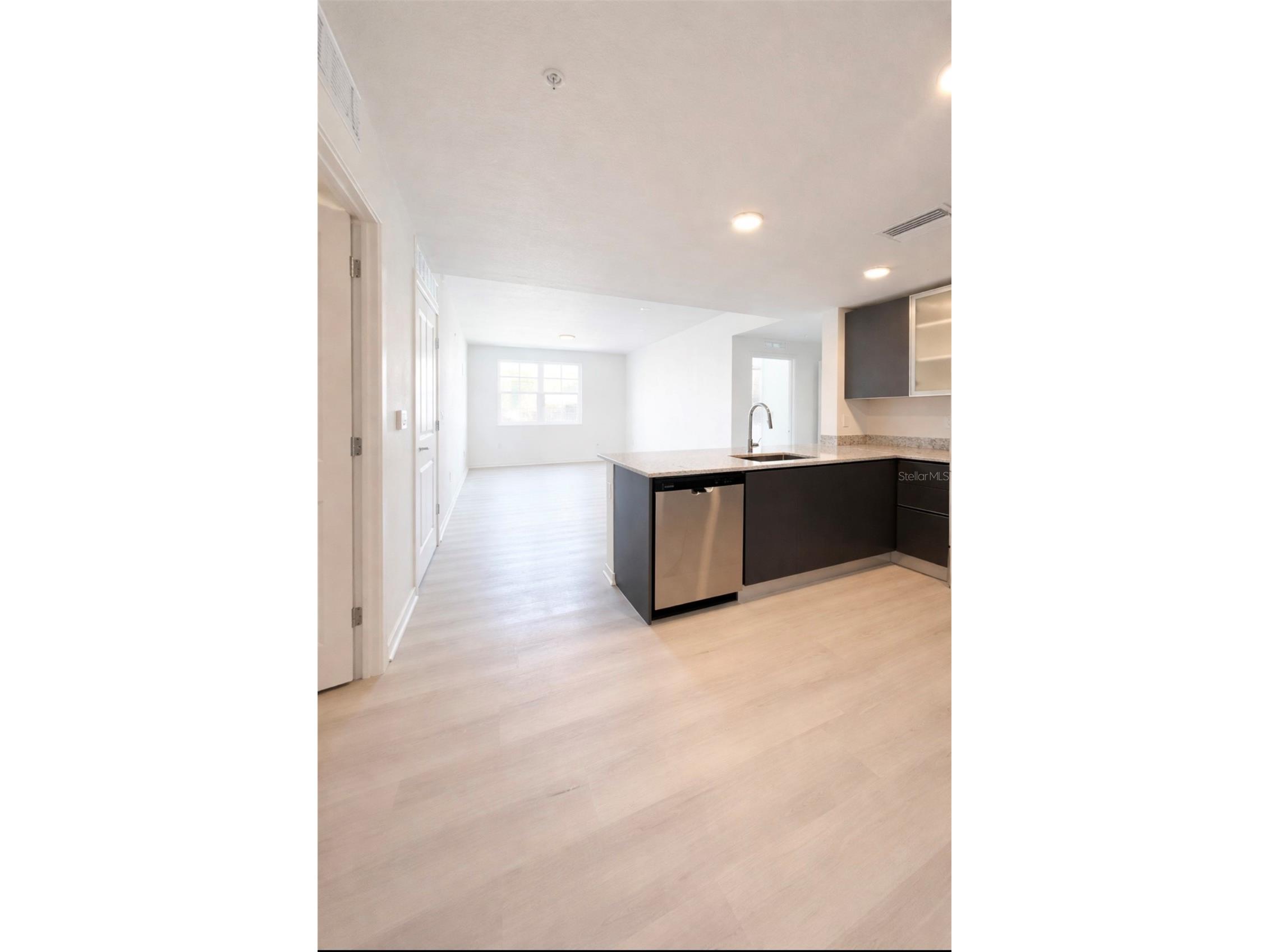 5587 Millenia Park Boulevard #510 Orlando FL 32839 S5145617 image3