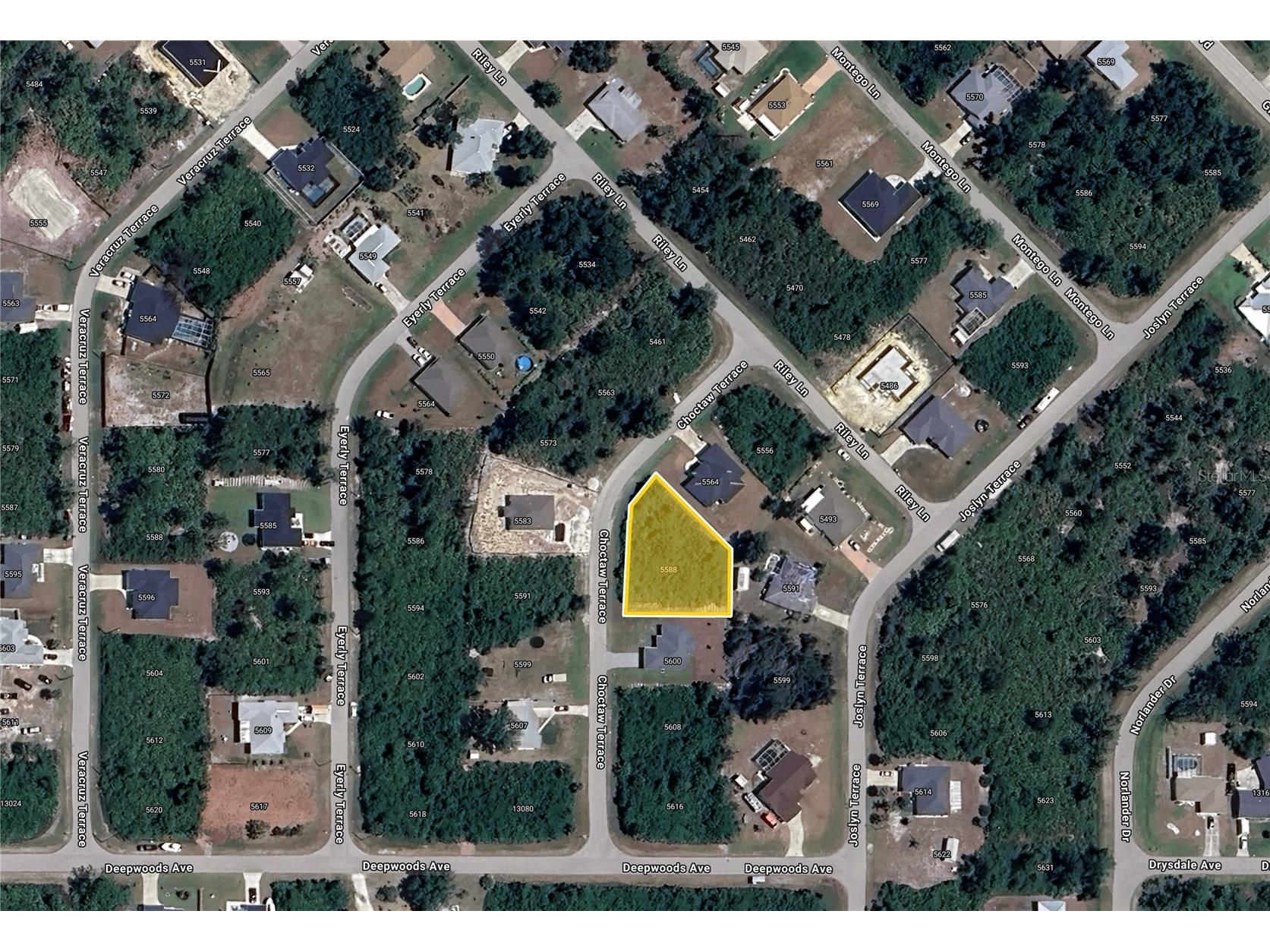 5588 Choctaw Terrace Port Charlotte FL 33981 TB8473768 image1