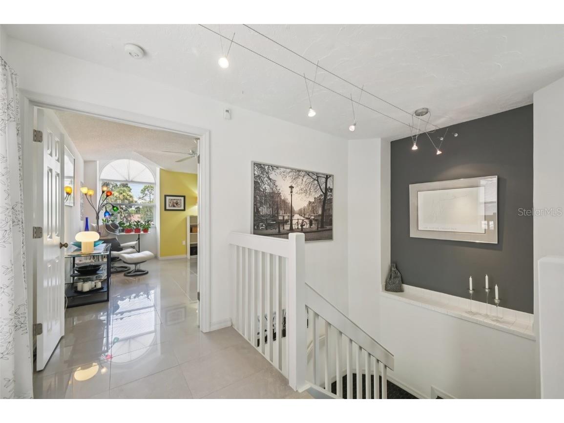 5588 Golf Pointe Drive #1 Sarasota FL 34243 A4672310 image21