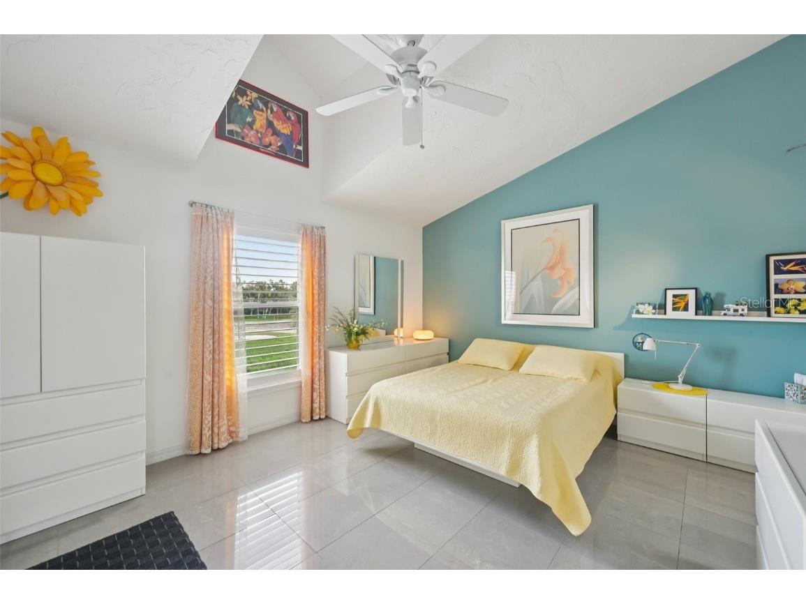 5588 Golf Pointe Drive #1 Sarasota FL 34243 A4672310 image23