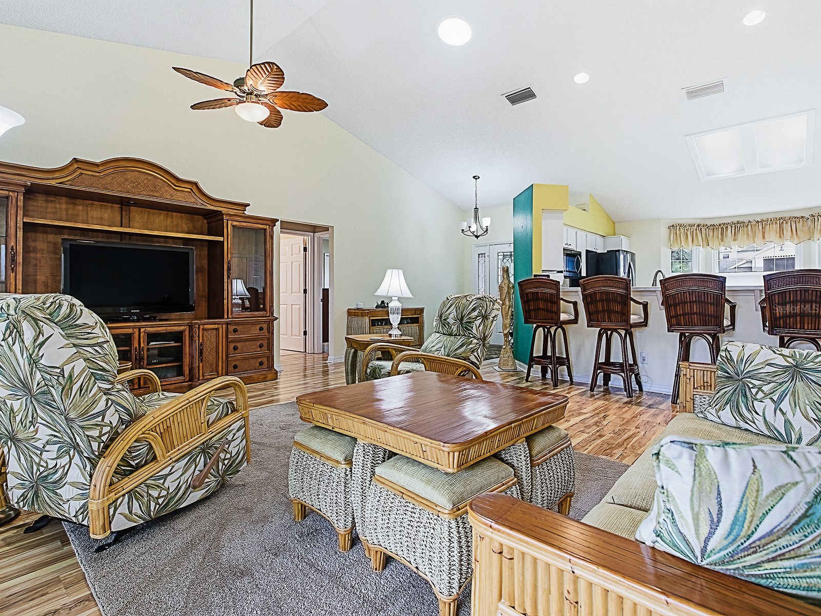 5588 Gulf Stream Street Tavares FL 32778 - LITTLE LAKE HARRIS G5106811 image10