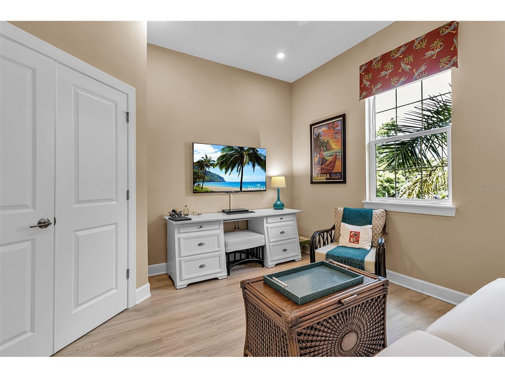 5589 Cannes Circle Sarasota FL 34231 - PHILLIPPI CREEK A4689088 image16