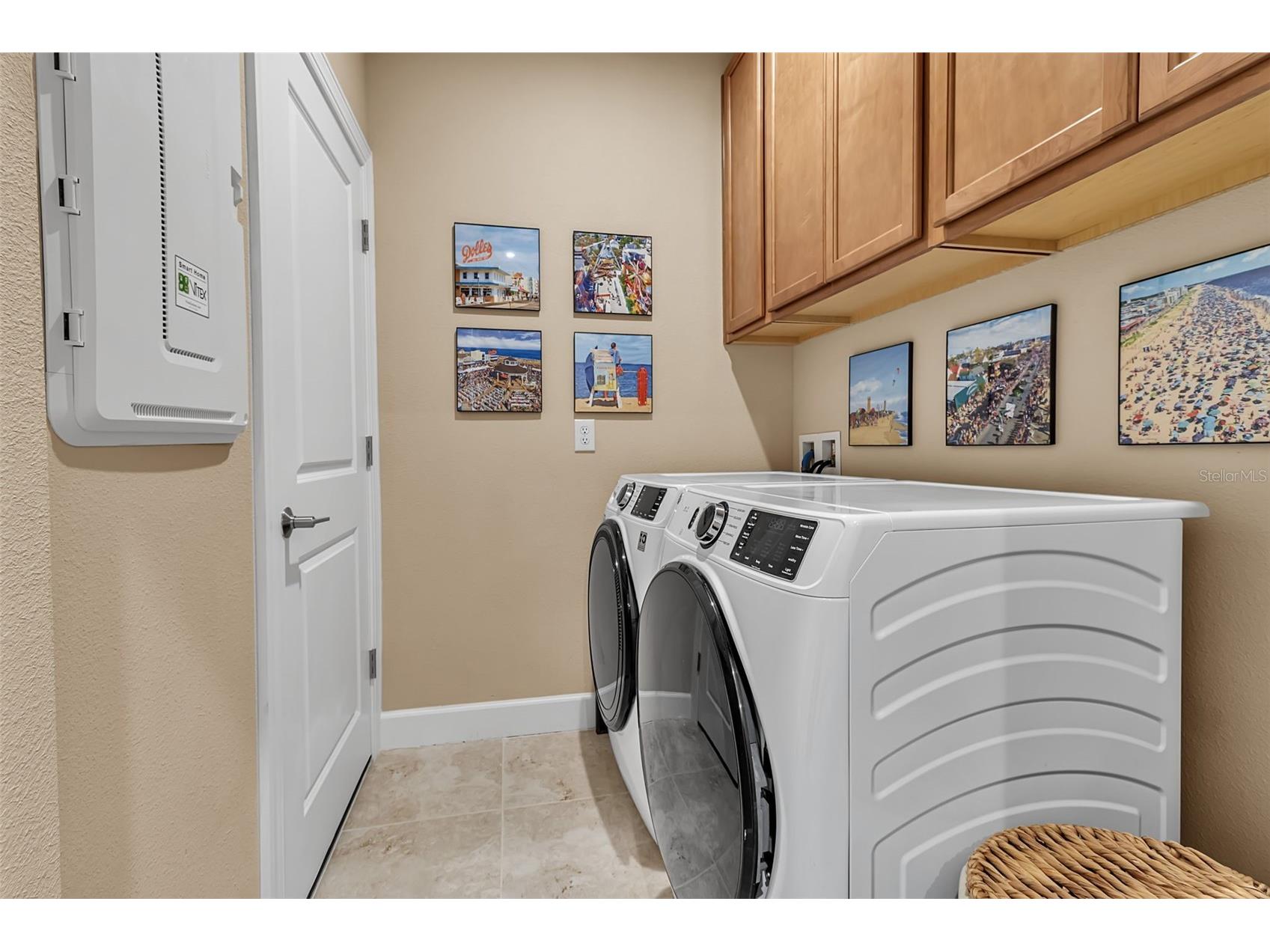 5589 Cannes Circle Sarasota FL 34231 - PHILLIPPI CREEK A4689088 image23