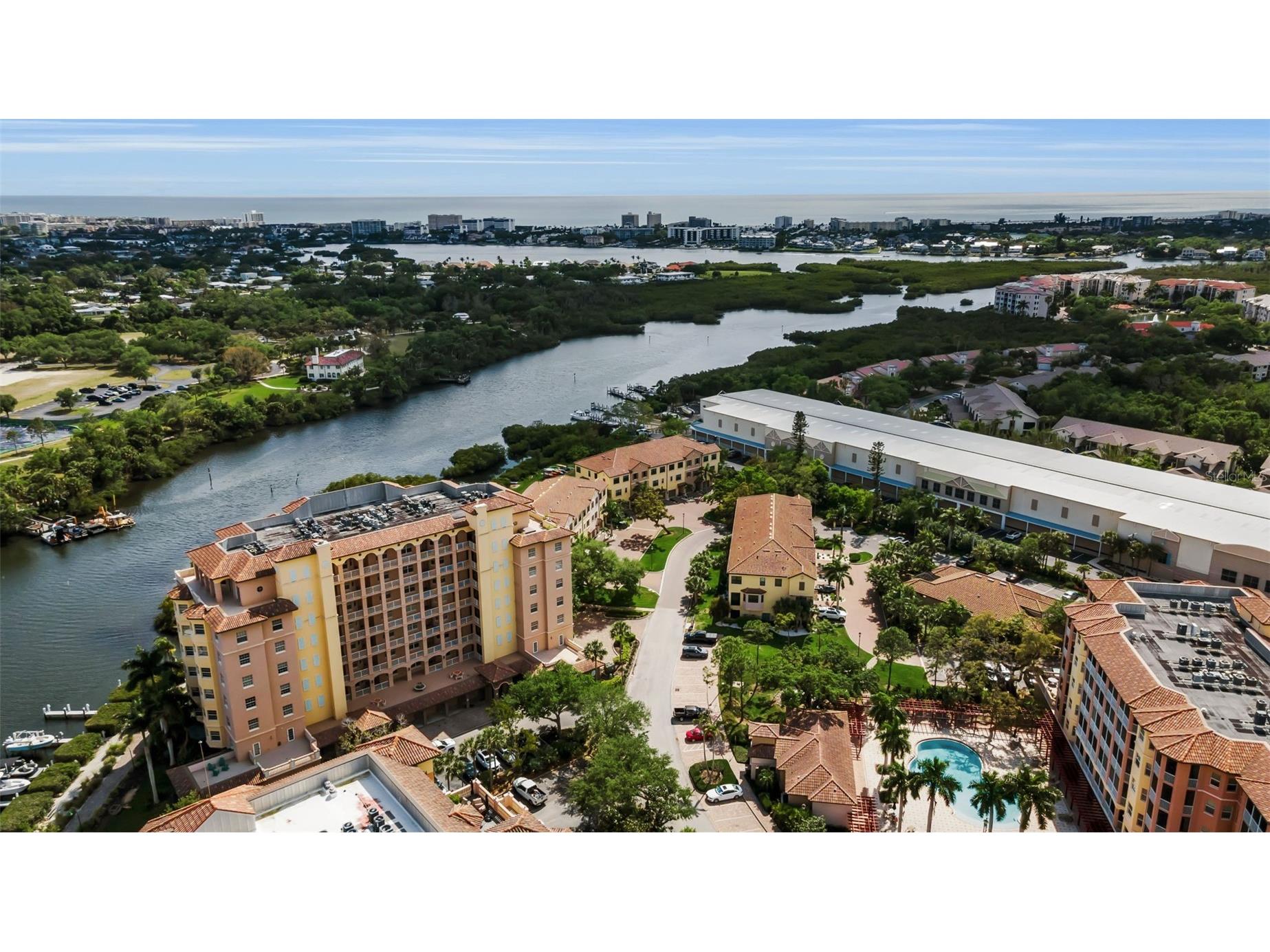 5589 Cannes Circle Sarasota FL 34231 - PHILLIPPI CREEK A4689088 image33