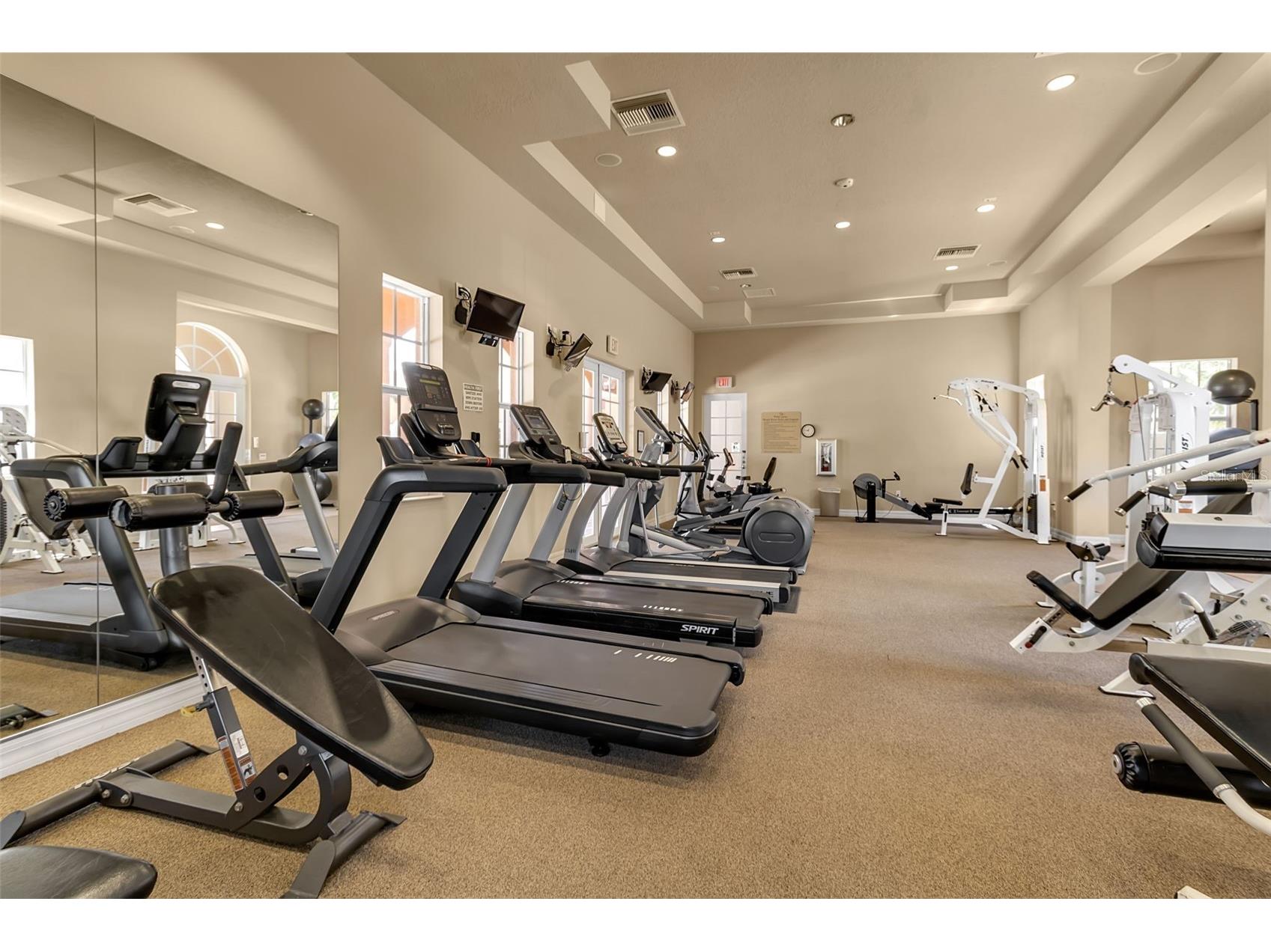 5589 Cannes Circle Sarasota FL 34231 - PHILLIPPI CREEK A4689088 image39