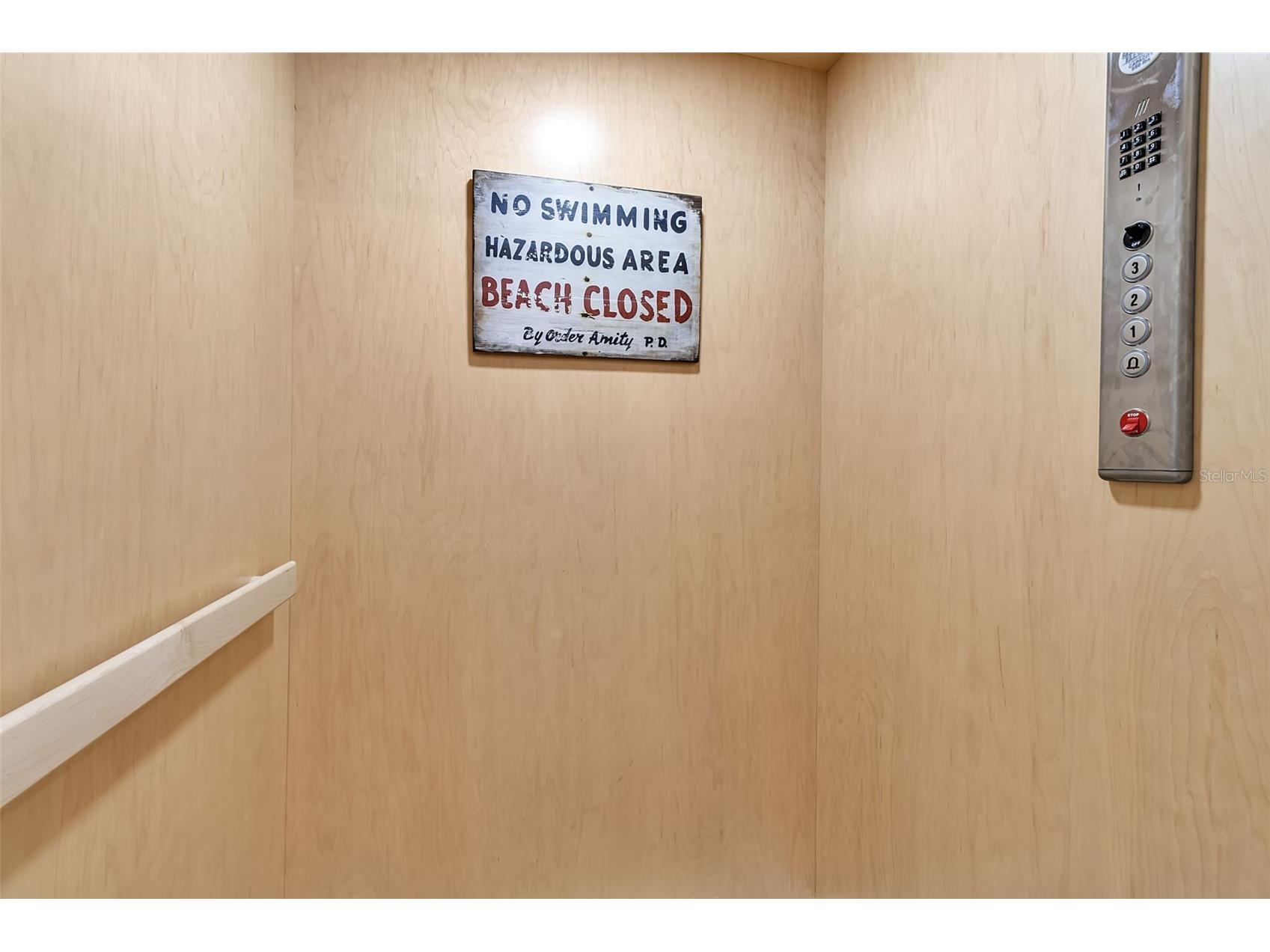 5589 Cannes Circle Sarasota FL 34231 - PHILLIPPI CREEK A4689088 image6