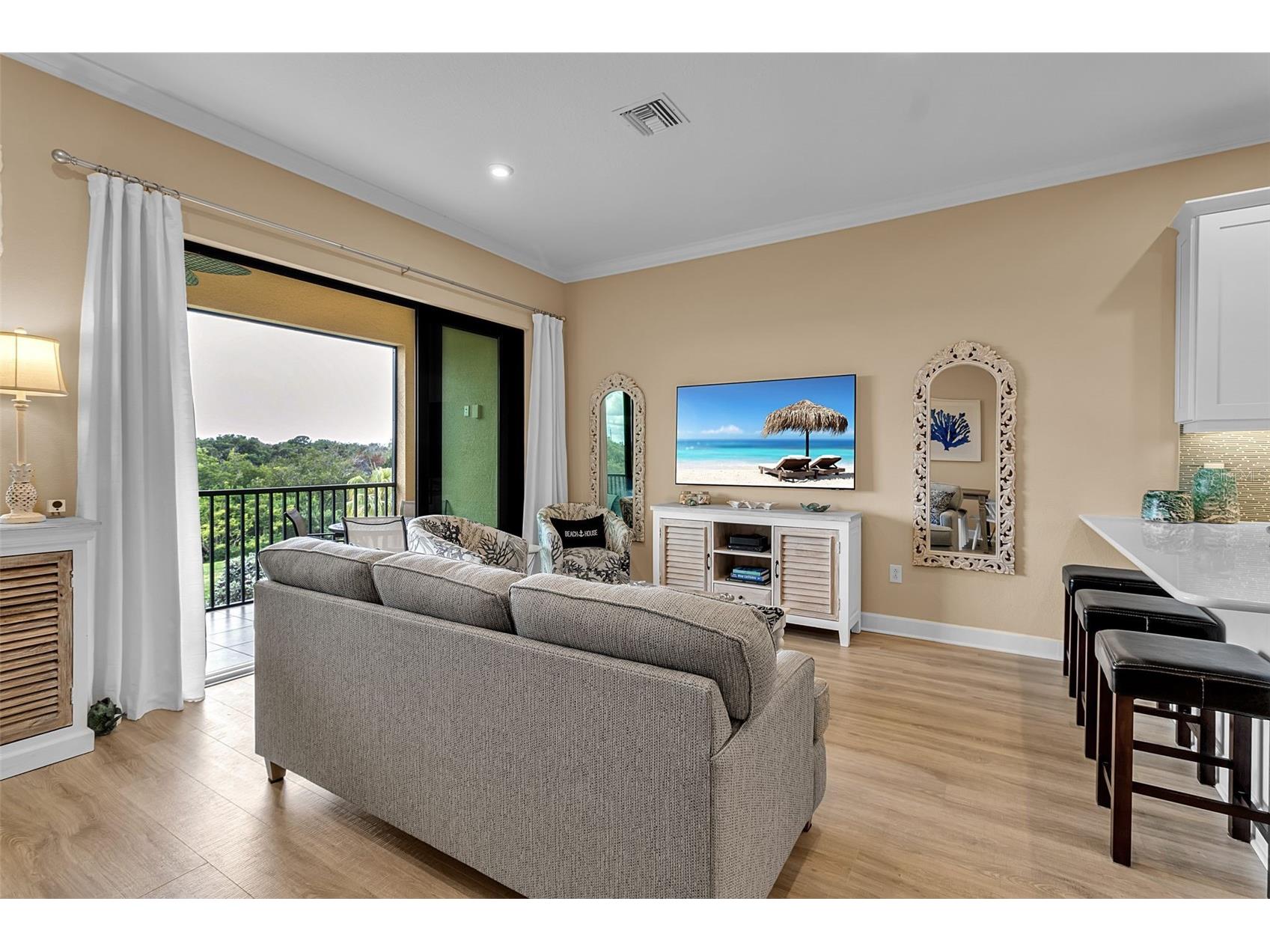 5589 Cannes Circle Sarasota FL 34231 - PHILLIPPI CREEK A4689088 image7