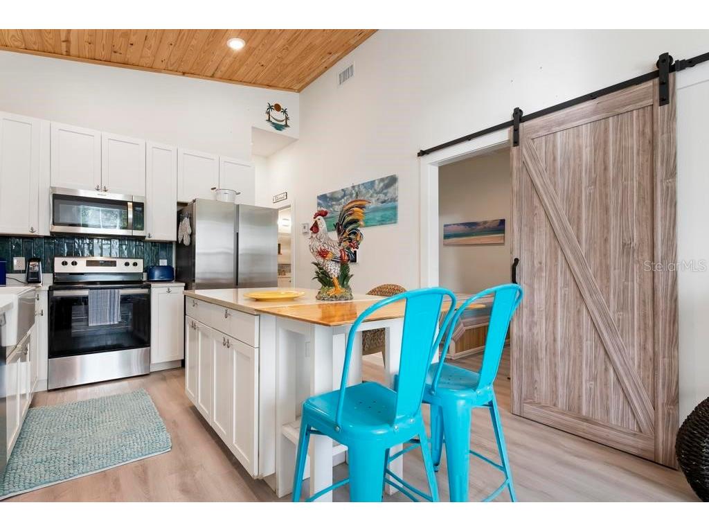 559 18th Street E Bradenton FL 34208 A4670538 image8