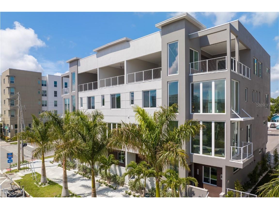 559 4th Avenue S Saint Petersburg FL 33701 U8195854 image1