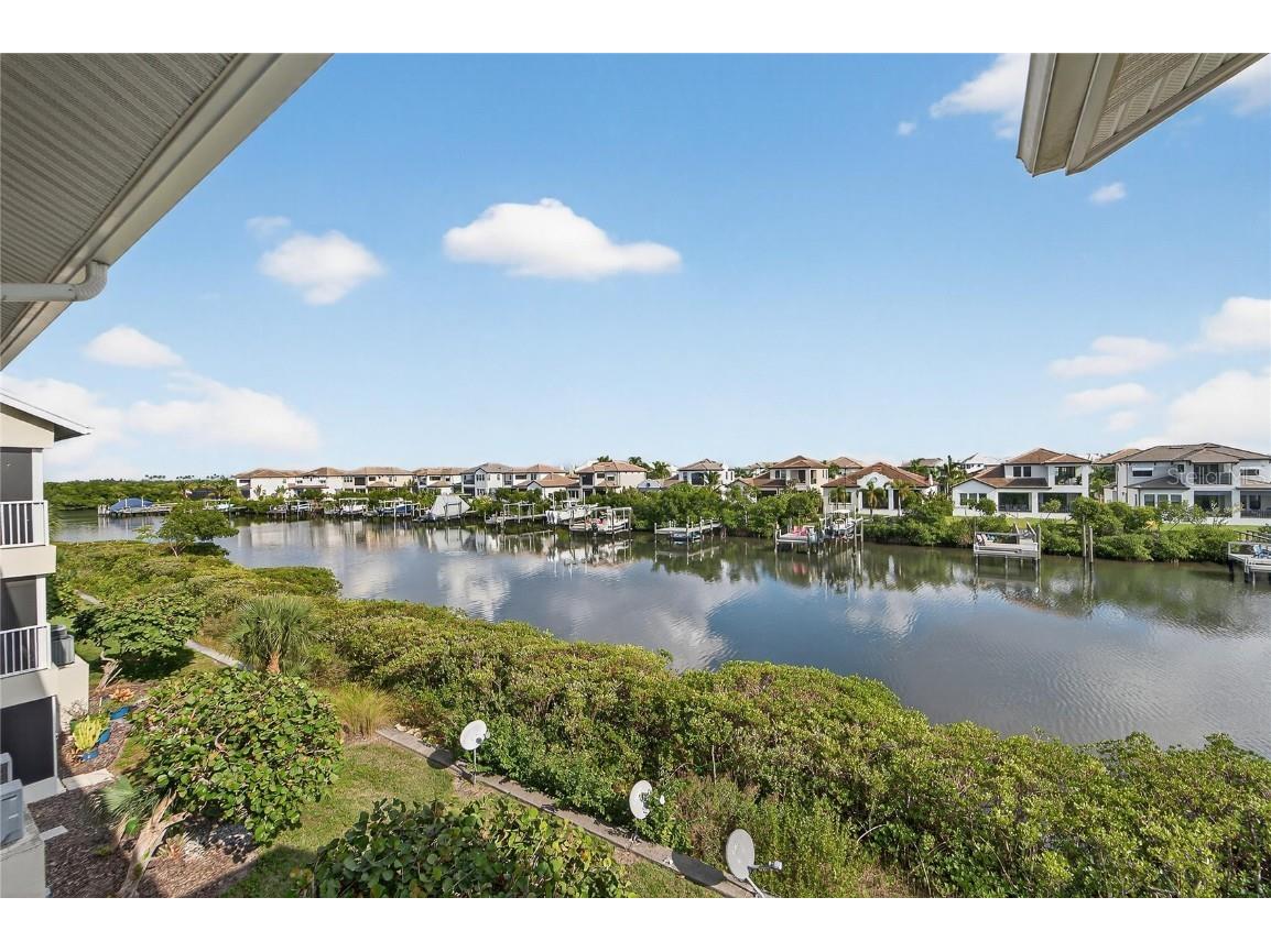 559 Bahia Beach Boulevard Ruskin FL 33570 TB8450216 image4