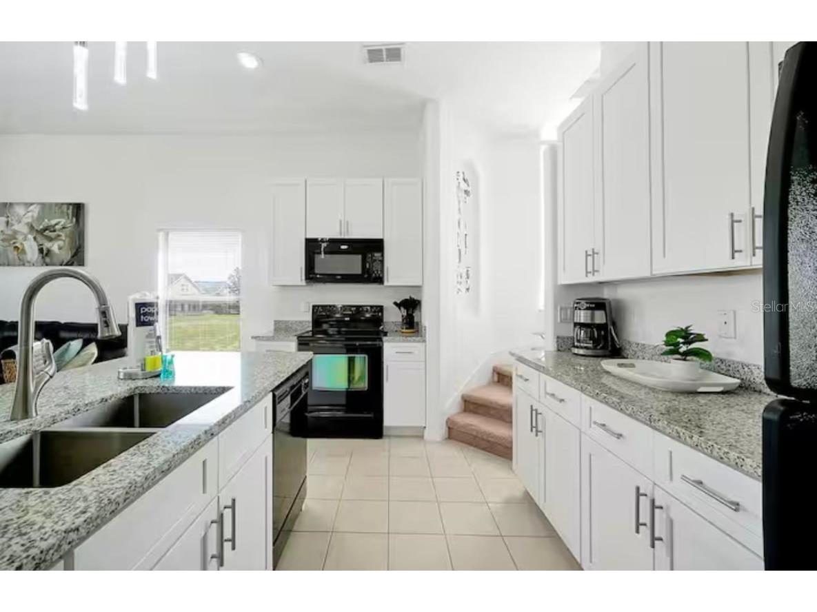 559 Cadiz Loop Davenport FL 33837 S5130592 image6