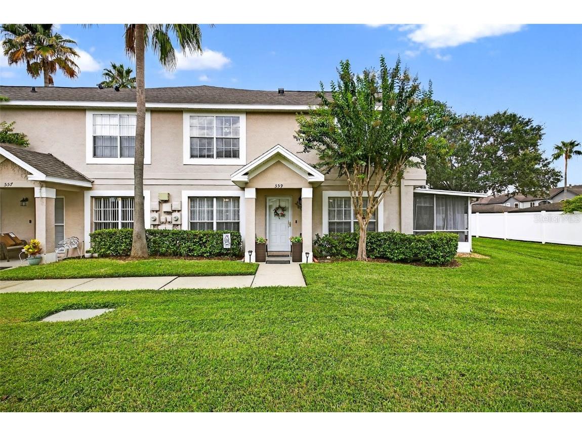 559 Kensington Lake Circle Brandon FL 33511 TB8419892 image1