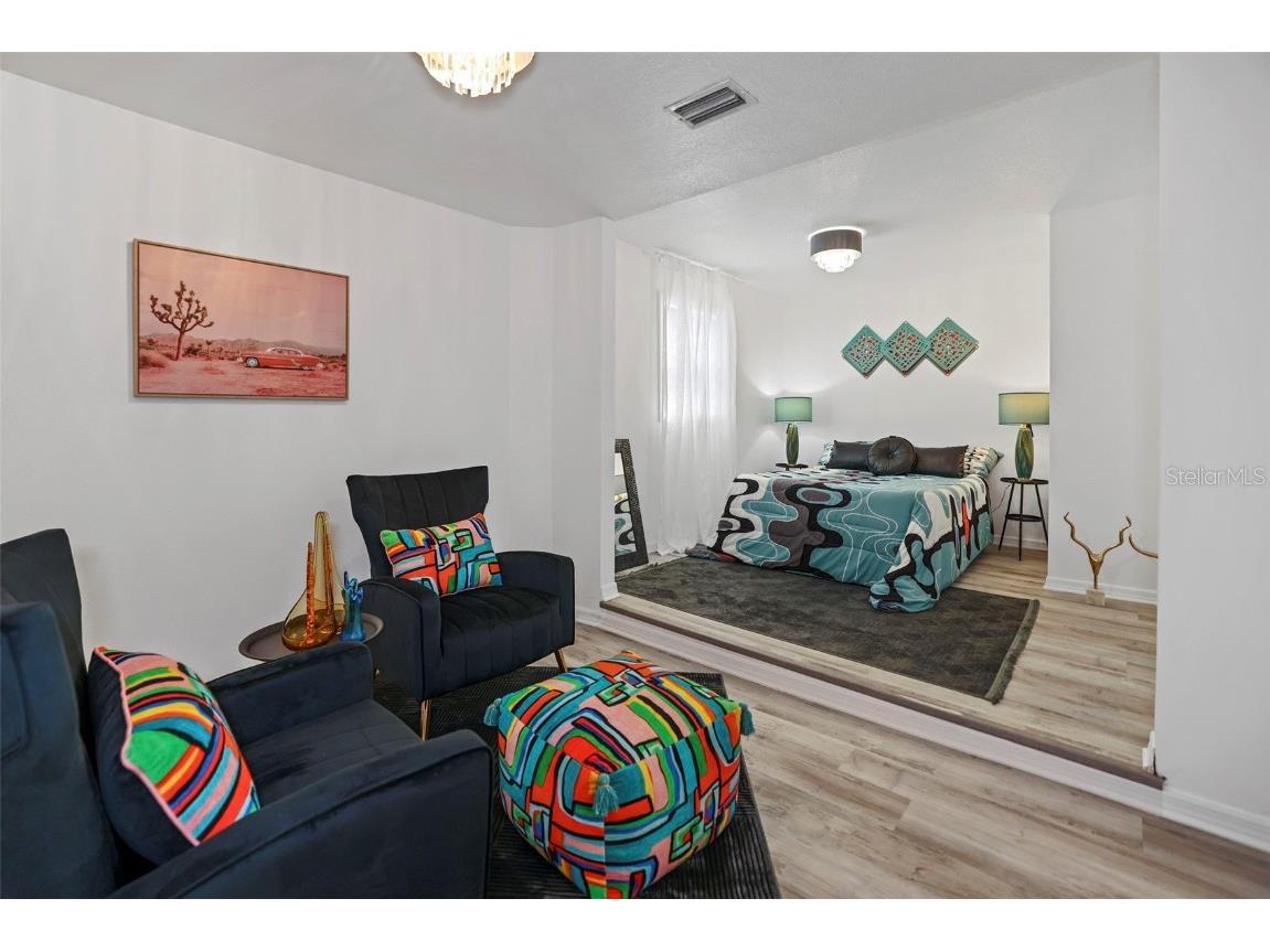 559 Scotland Street Dunedin FL 34698 TB8370789 image25