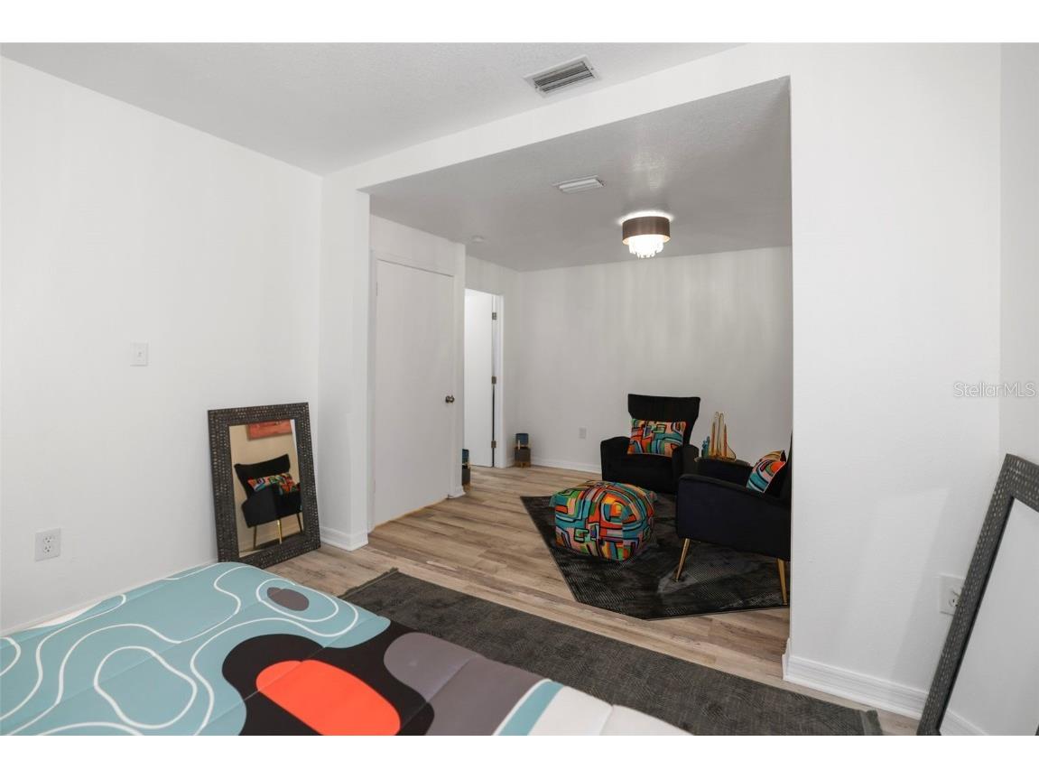 559 Scotland Street Dunedin FL 34698 TB8370789 image29