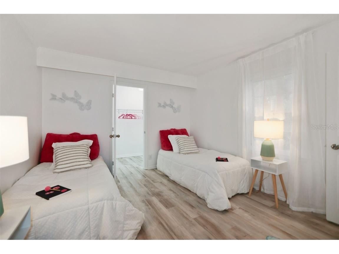 559 Scotland Street Dunedin FL 34698 TB8370789 image37