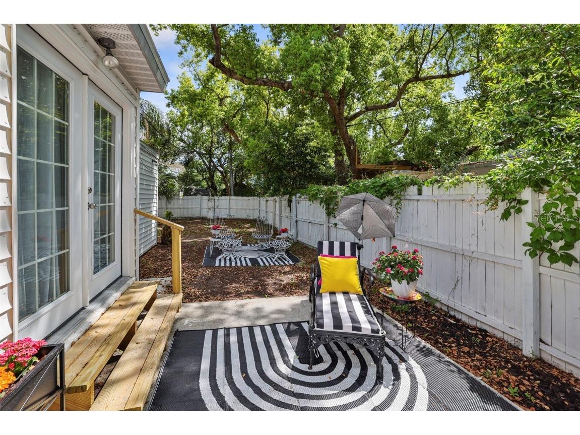 559 Scotland Street Dunedin FL 34698 TB8370789 image47