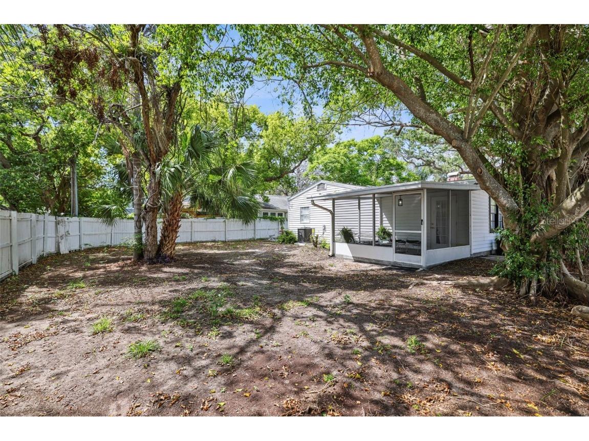 559 Scotland Street Dunedin FL 34698 TB8370789 image55