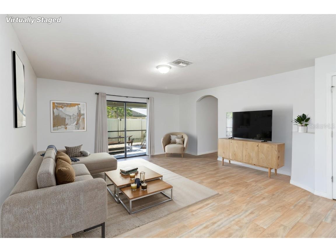 559 Siesta Key Avenue Tavares FL 32778 O6356901 image8