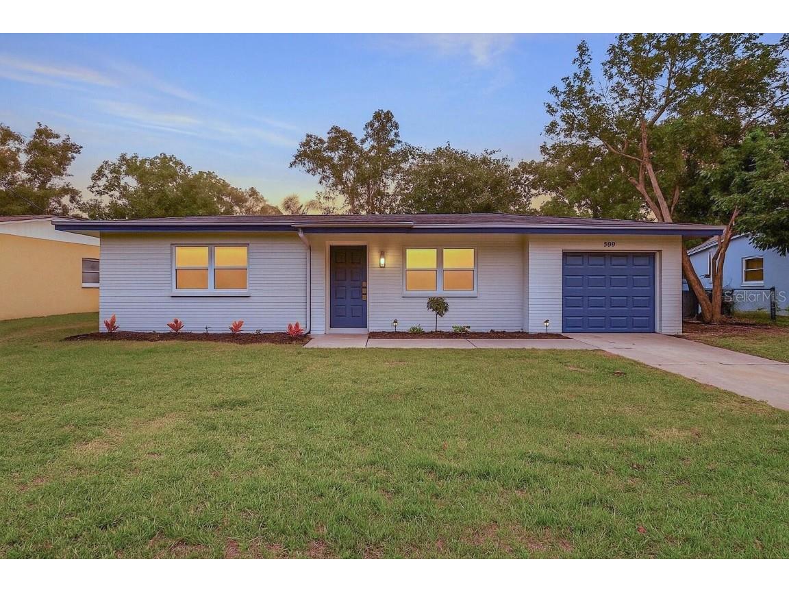 559 Vine Avenue Dunedin FL 34698 O6365543 image1