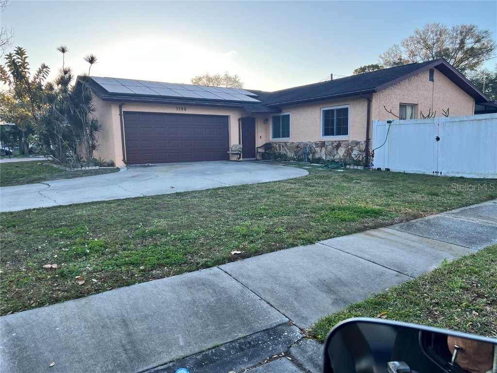 5590 77th Avenue N Pinellas Park FL 33781 U8219075 image1