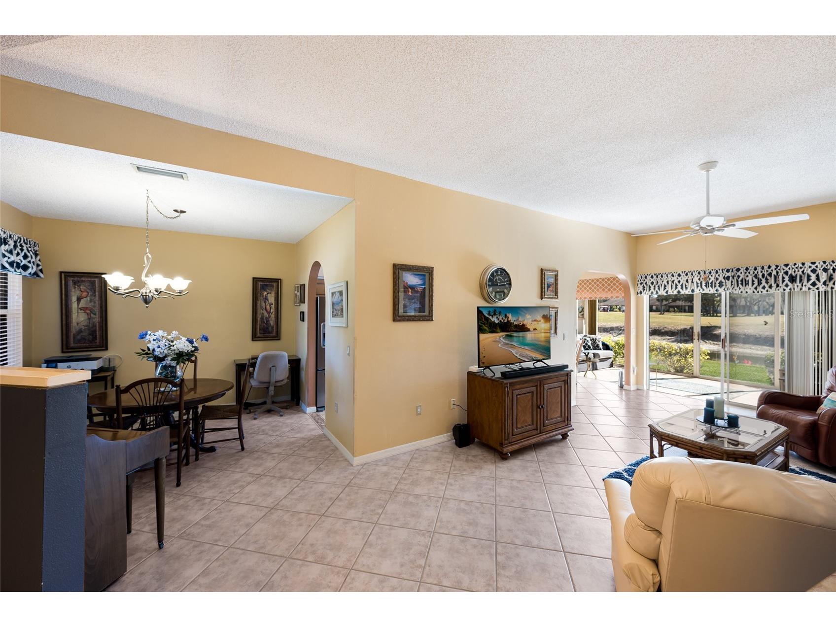 5590 Golf Pointe Drive #5590 Sarasota FL 34243 A4680747 image11