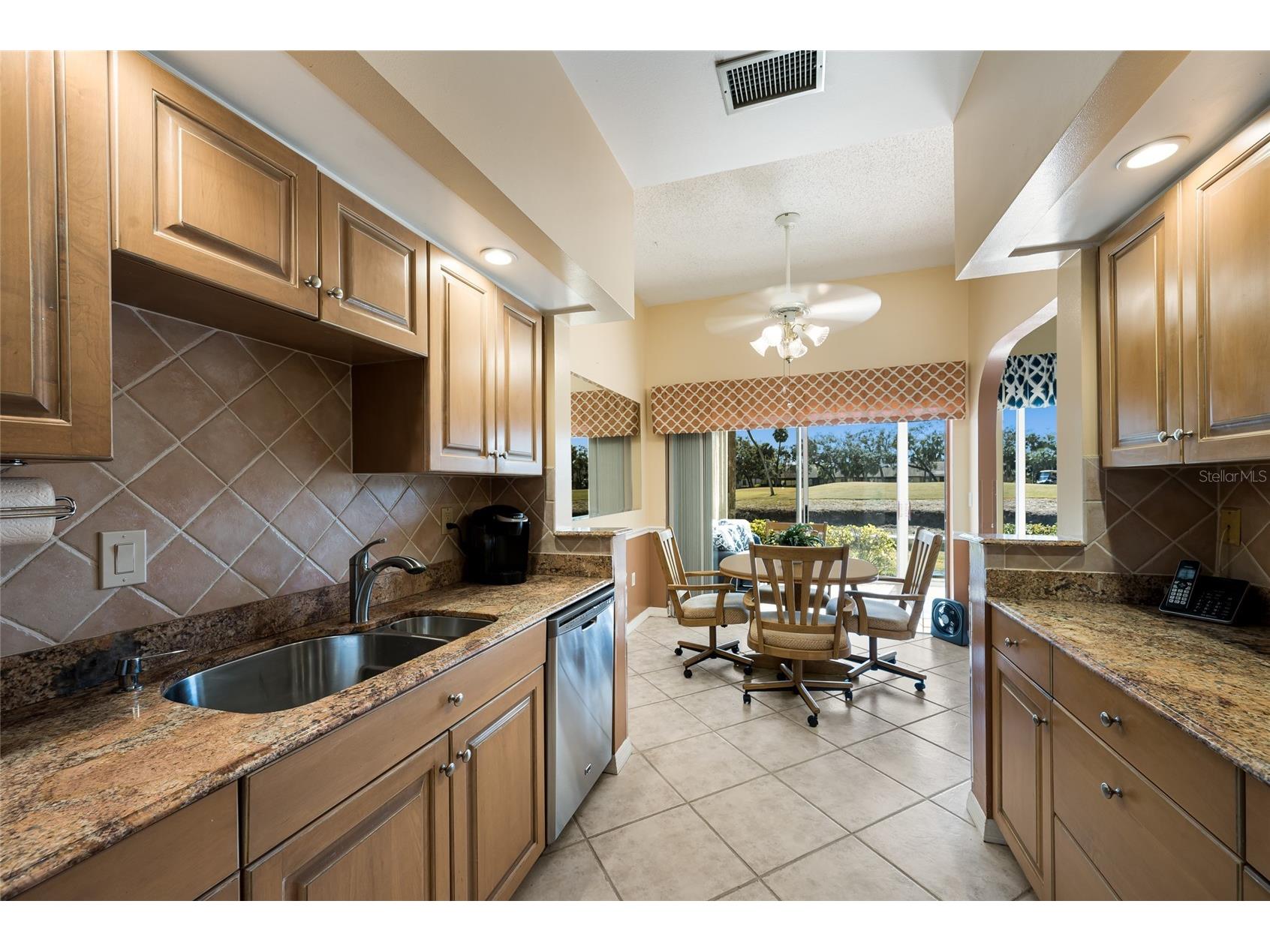 5590 Golf Pointe Drive #5590 Sarasota FL 34243 A4680747 image3