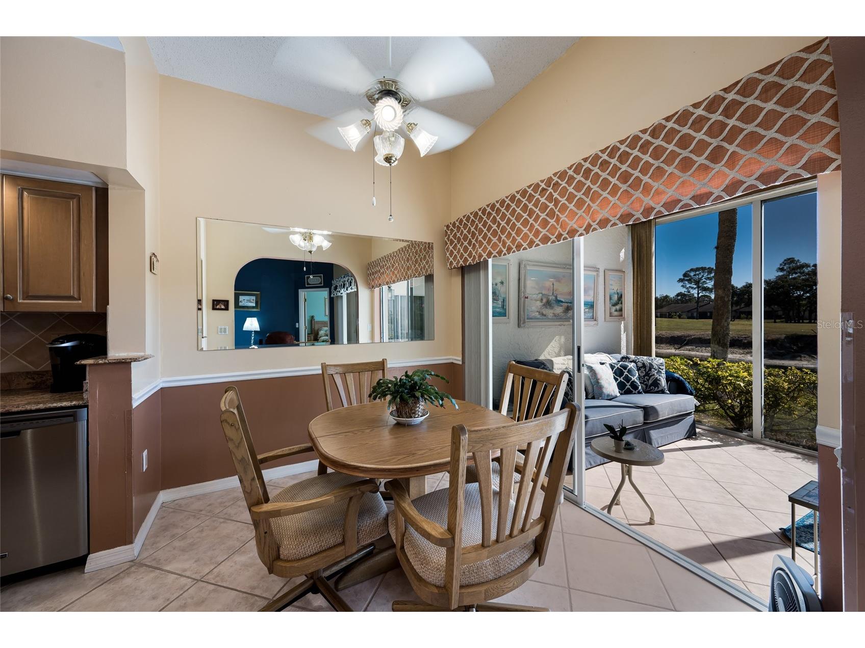 5590 Golf Pointe Drive #5590 Sarasota FL 34243 A4680747 image4