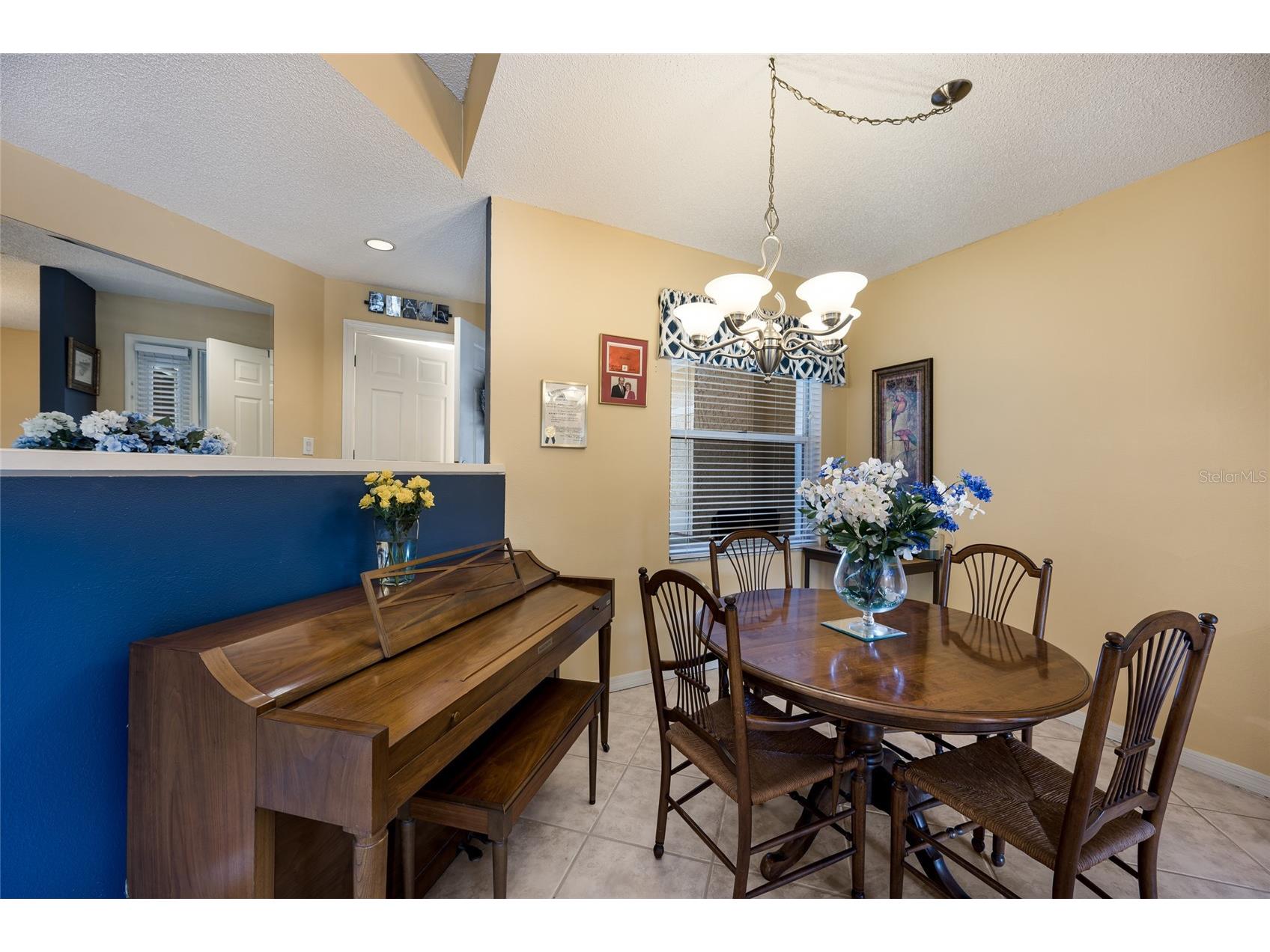 5590 Golf Pointe Drive #5590 Sarasota FL 34243 A4680747 image8