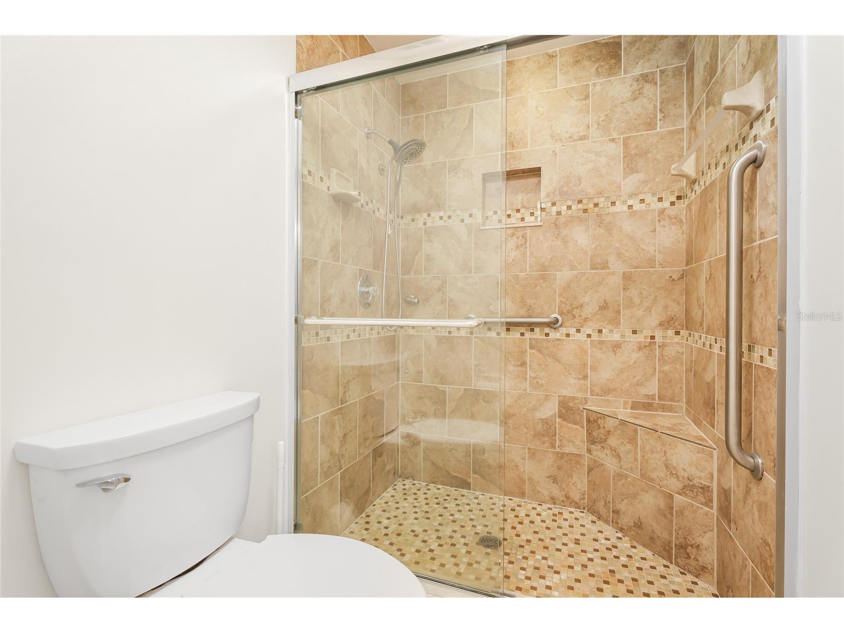 5590 Golf Pointe Drive #5590 Sarasota FL 34243 A4694922 image23
