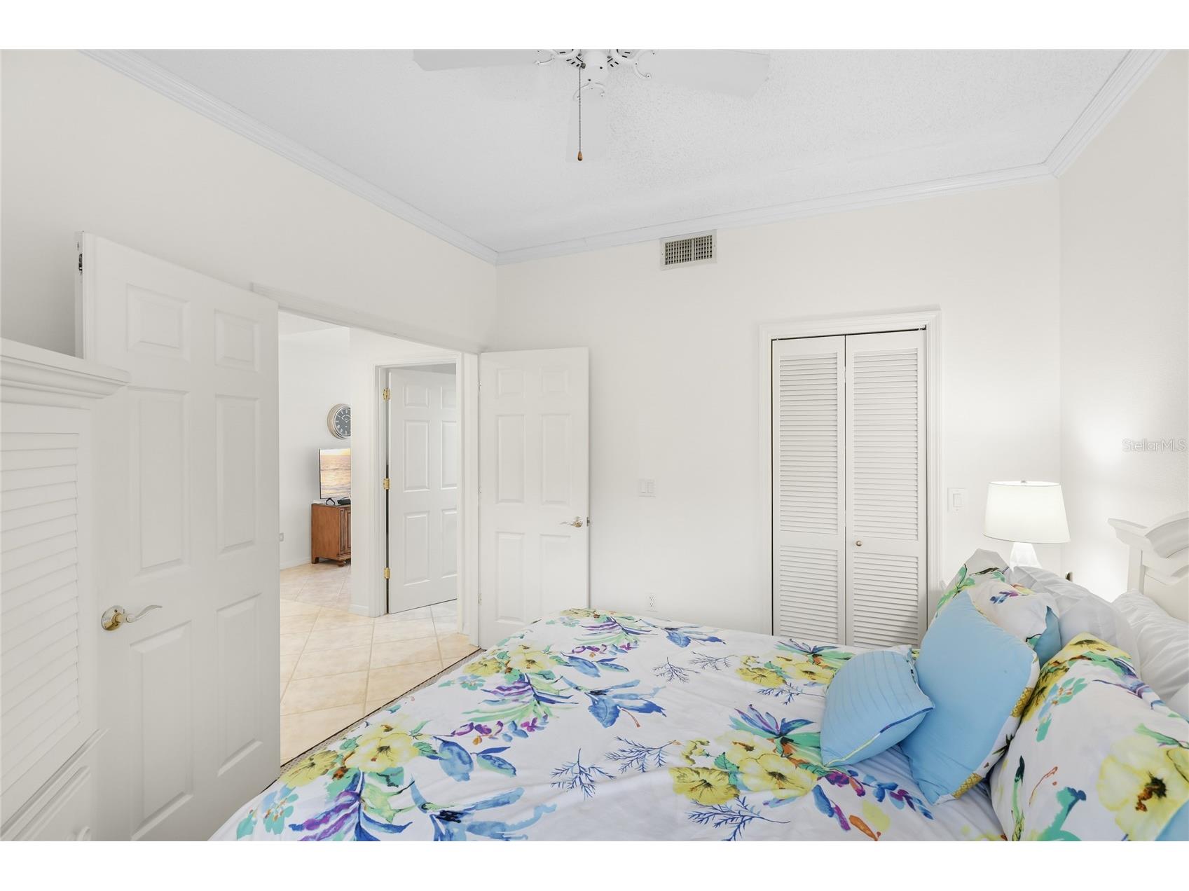 5590 Golf Pointe Drive #5590 Sarasota FL 34243 A4694922 image25