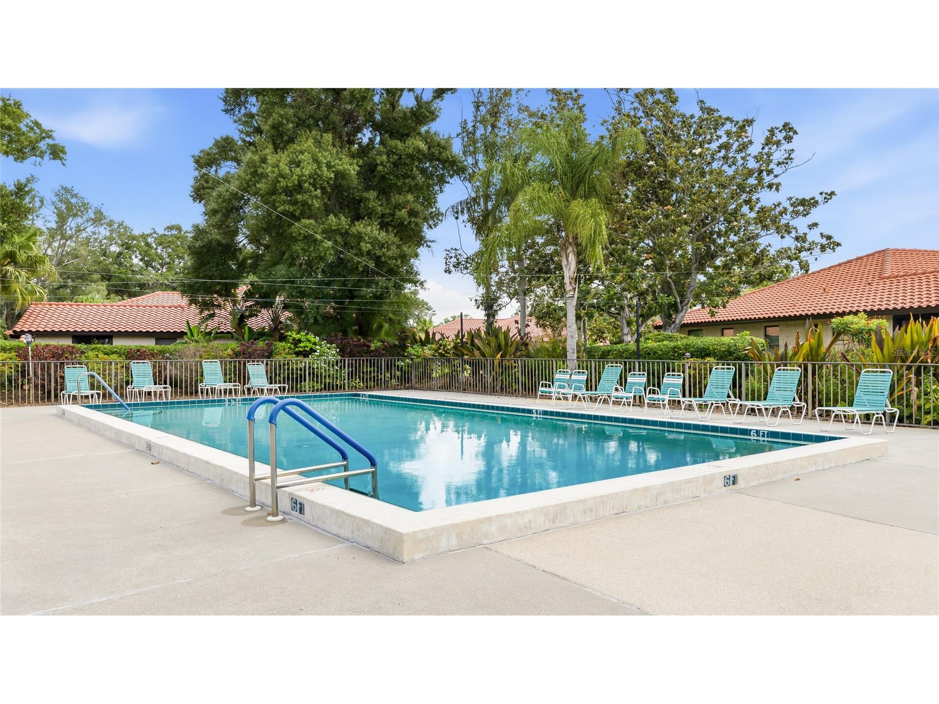 5590 Golf Pointe Drive #5590 Sarasota FL 34243 A4694922 image38